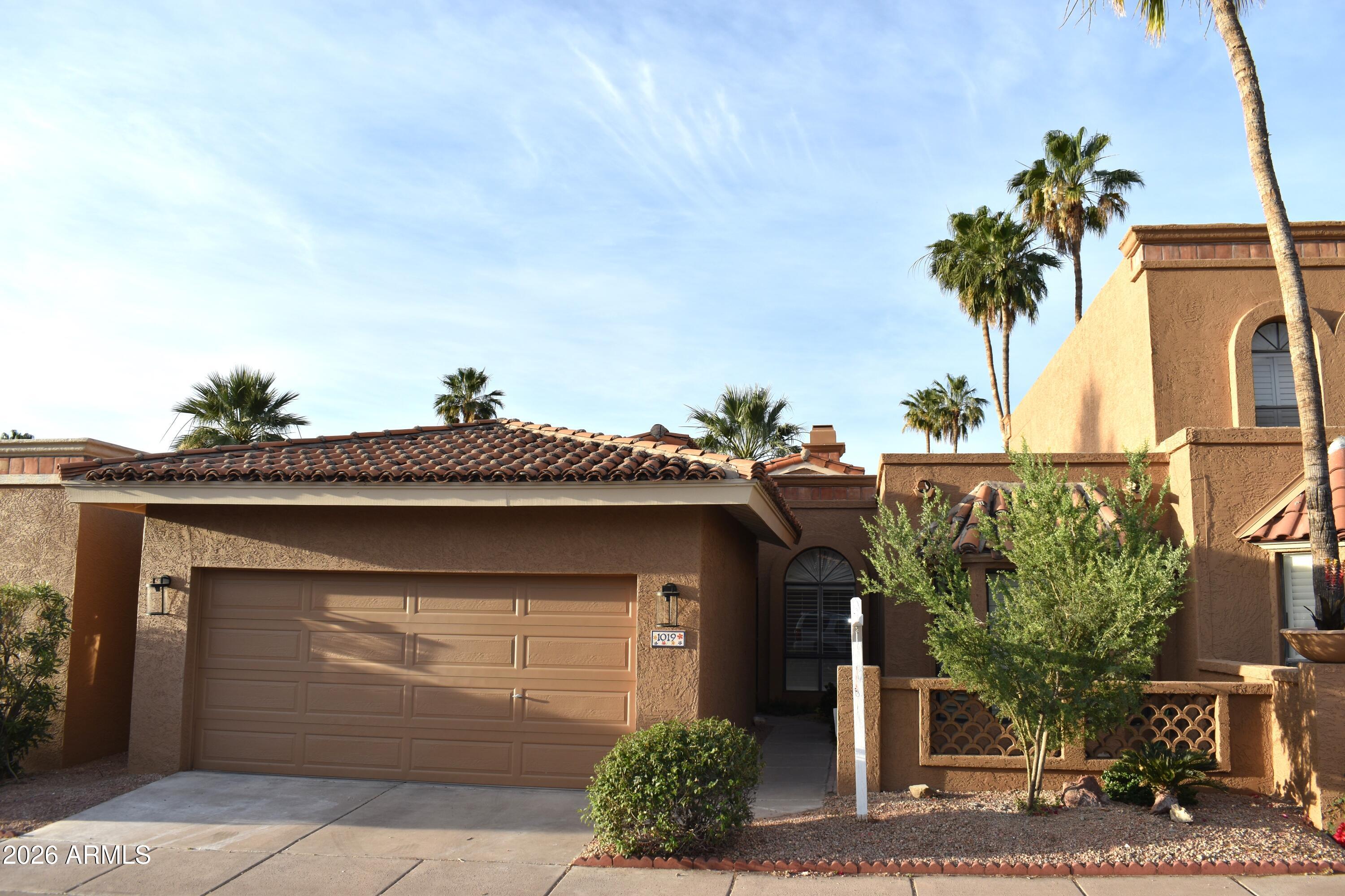 GORGEOUS 3 BEDROOM 2 BATH IN SPECTACULAR POINTE TAPATIO CLIFFS. This popular Gosnell community features 5 RESORT POOLS, club house and fitness center. A spectacular remodel that features brand new cabinets, quartz tops, lighting, flooring, paint, tile work, new SS appliances, and ceiling fans.  NO INTERIOR STEPS, vaulted ceilings, clerestory and arabesque windows and so much more. This popular community boasts nature at its best with mountain views, hiking trails and biking paths, close to golf, and horseback trails. The finest shopping and dining downtown Phoenix has to offer is just a quick drive away. With great views, this home is nestled in the North Phoenix mountain range giving nice shade from the setting sun in the summer. You won't want to miss this one.