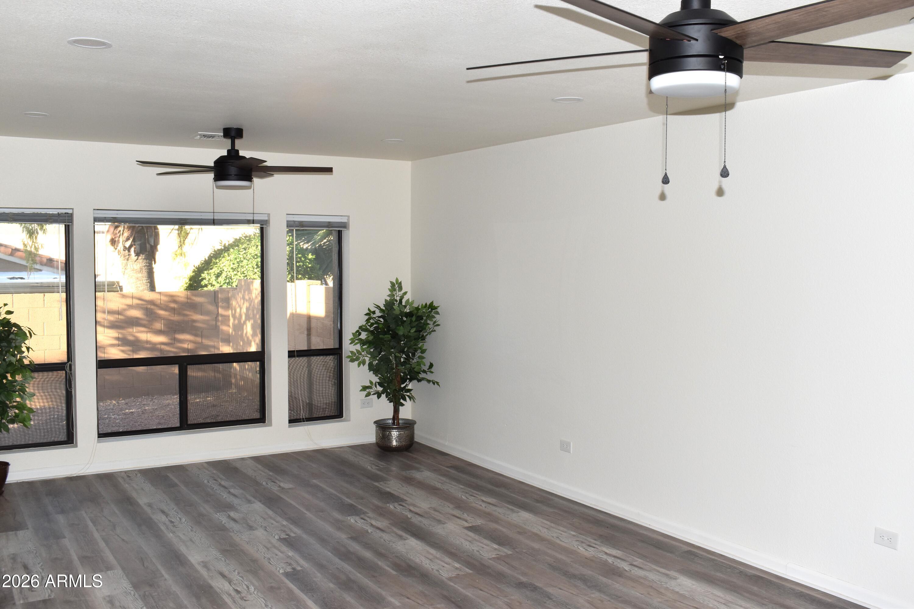POINTE TAPATIO 6 - Residential