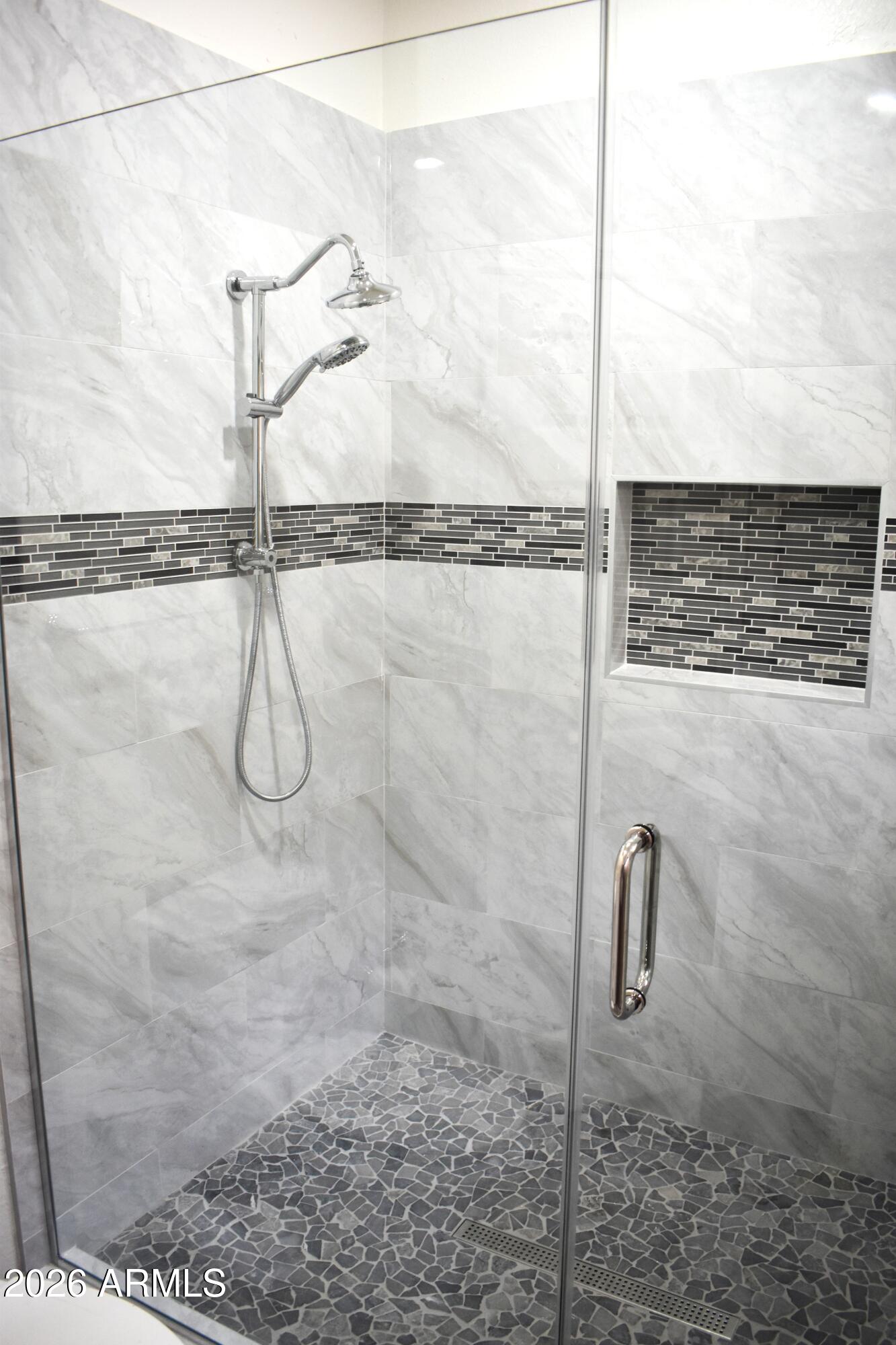 POINTE TAPATIO 6 - Residential