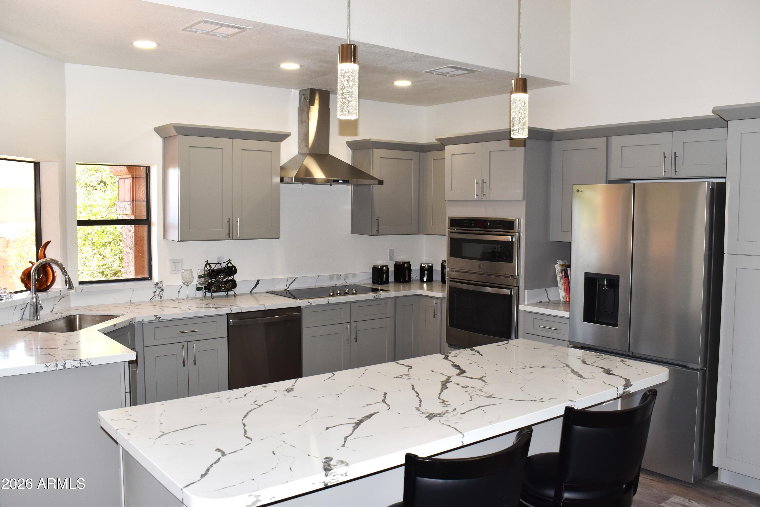 POINTE TAPATIO 6 - Residential