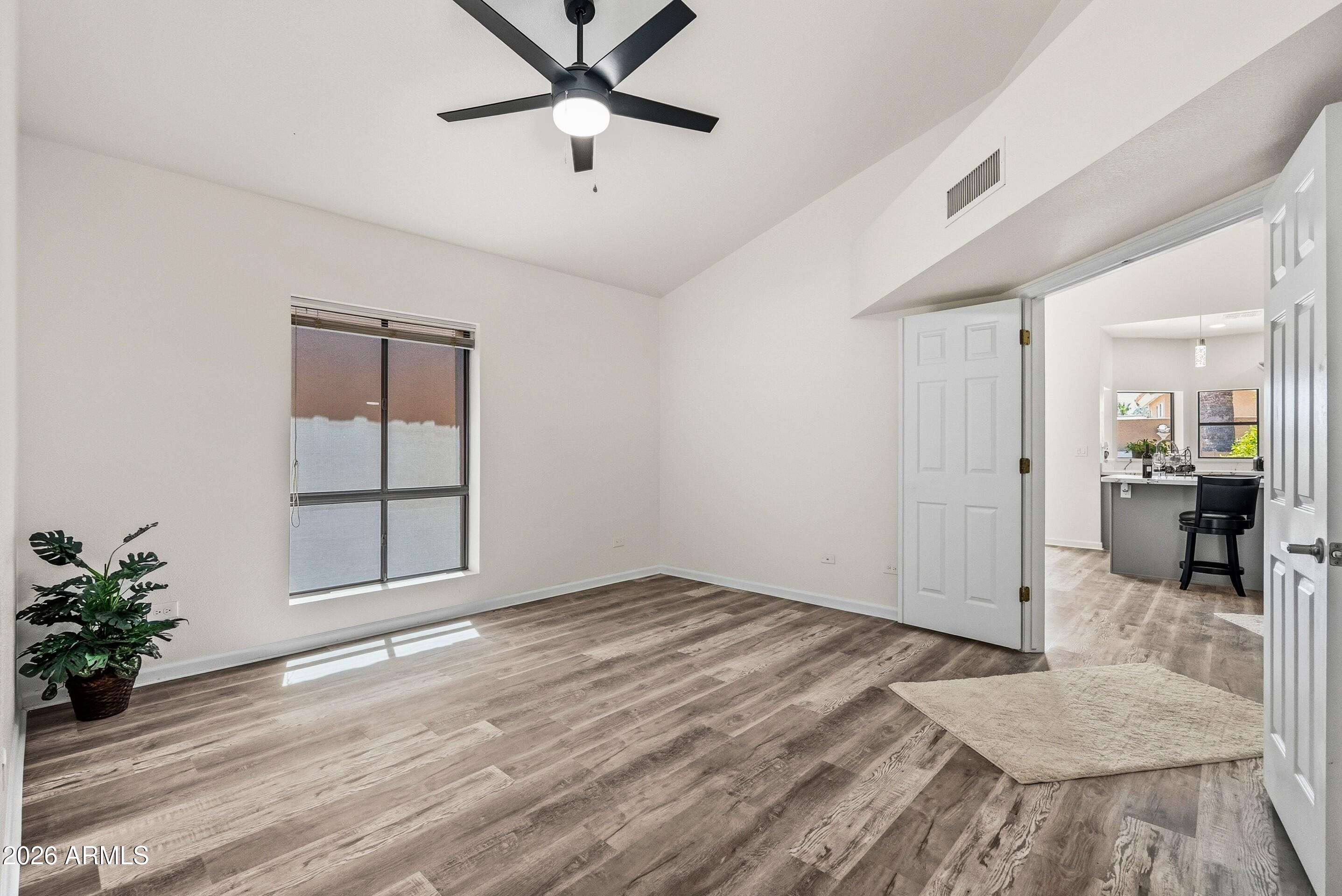 POINTE TAPATIO 6 - Residential