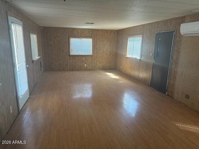 LAKE HAVASU HIGHLANDS - Commercial Sale