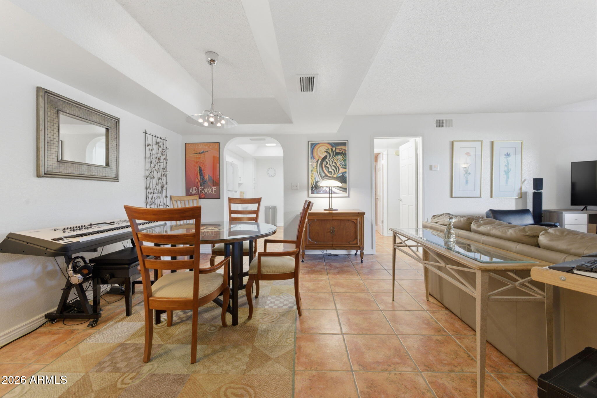 SADDLETREE CONDOMINIUMS - Residential