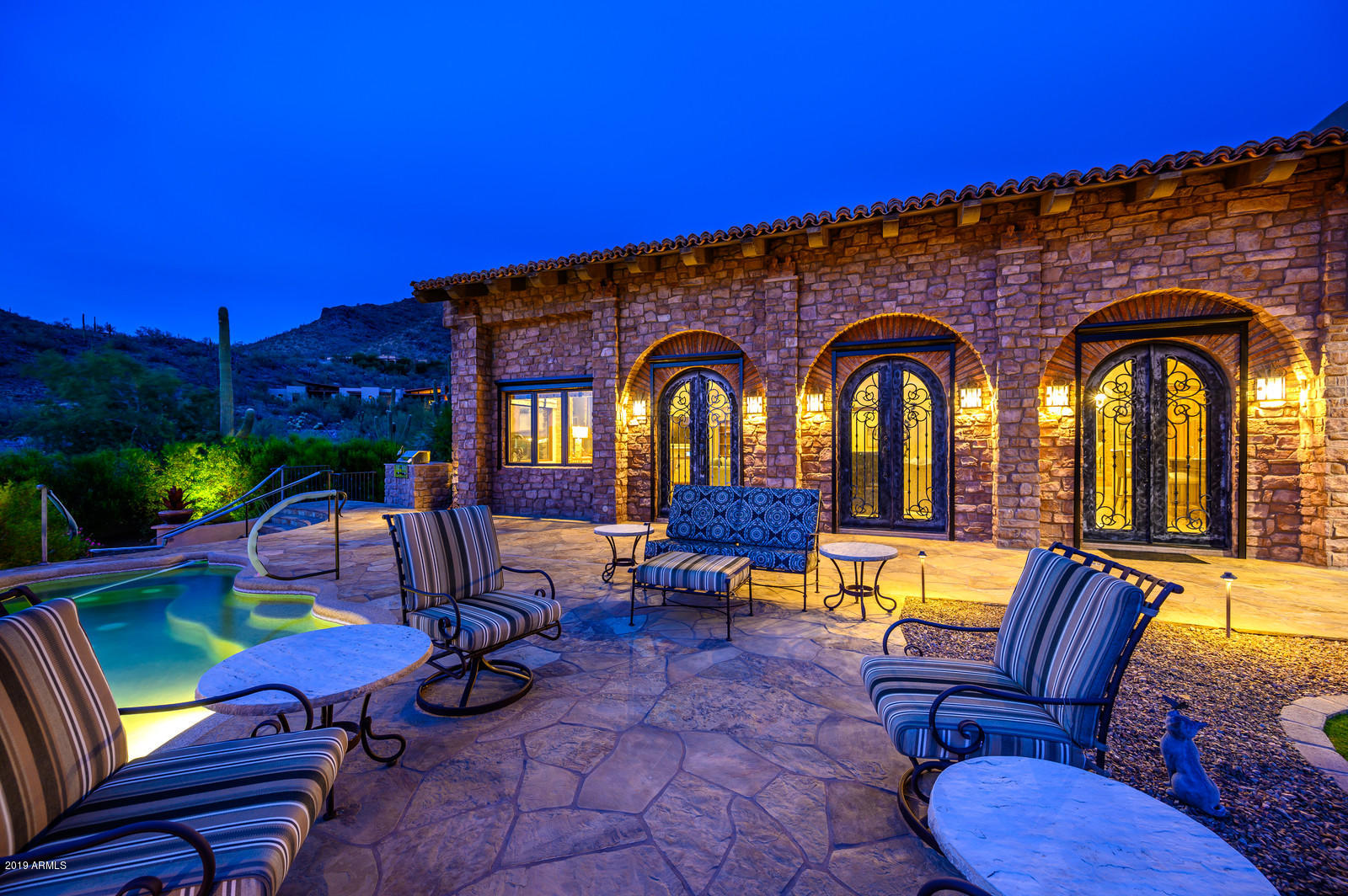 LOST CANYON - Residential