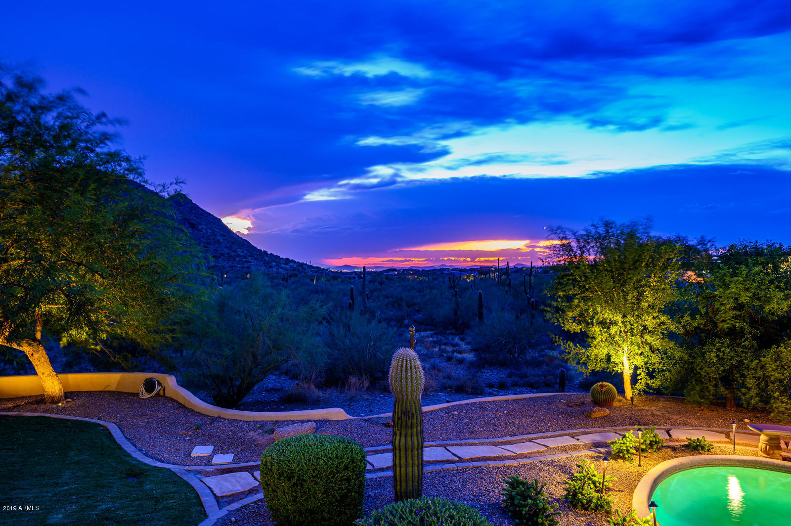 LOST CANYON - Residential