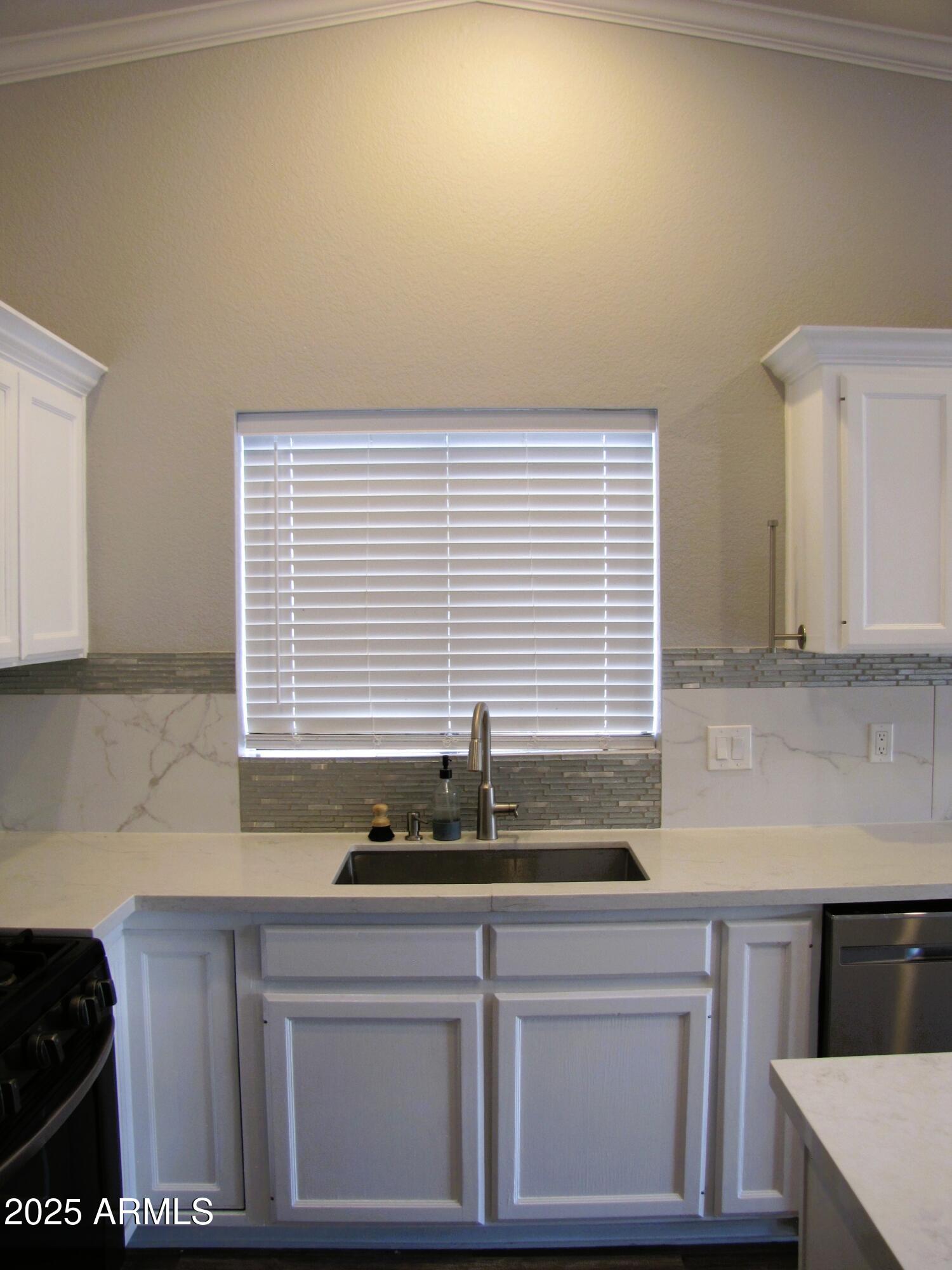 EAGLE RIDGE - Residential