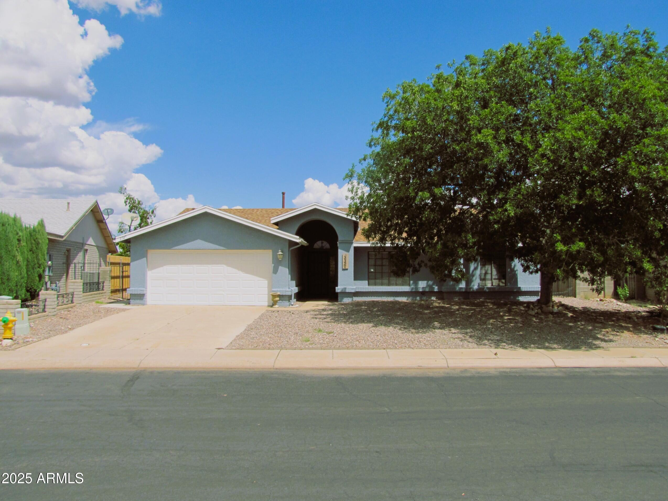 EAGLE RIDGE - Residential