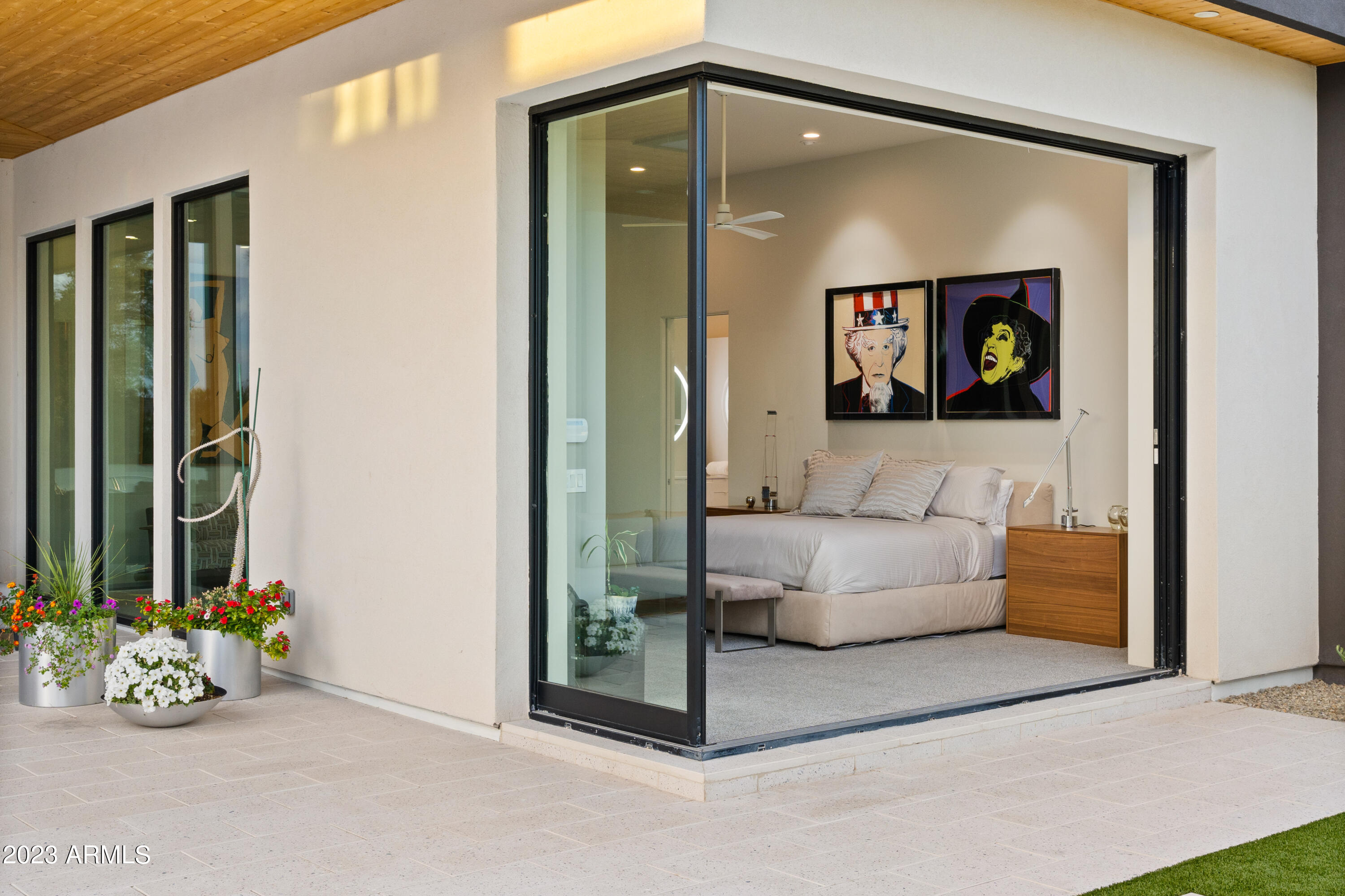 Mirada Los Arcos - Residential