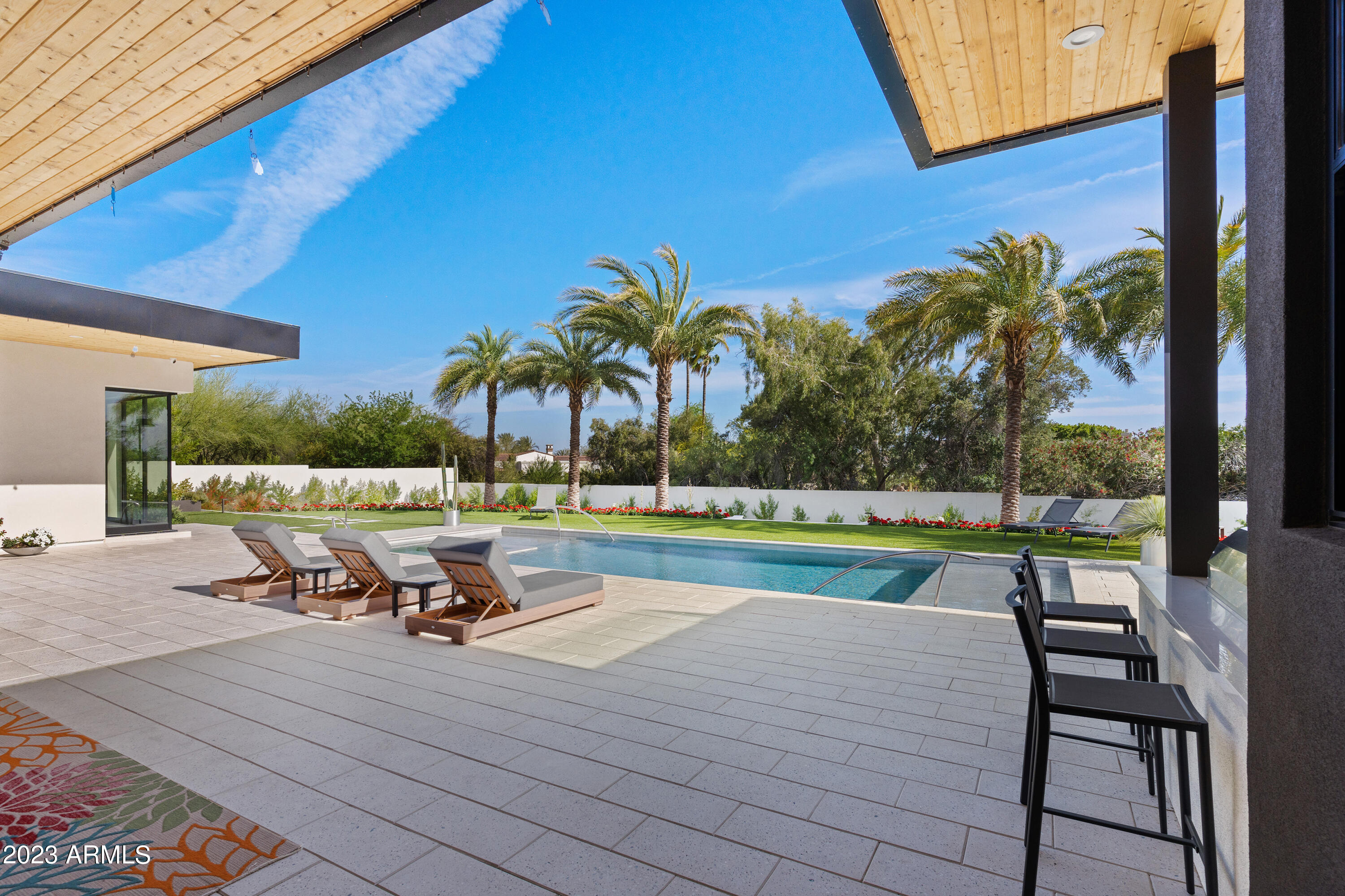 Mirada Los Arcos - Residential