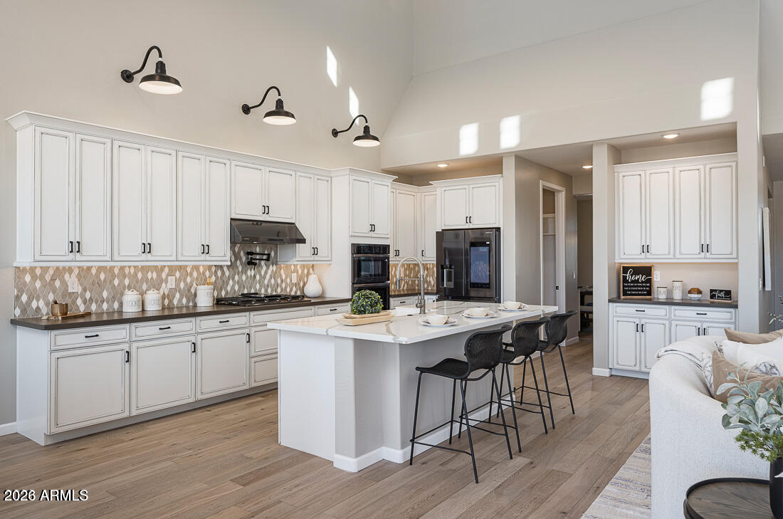 HERITAGE POINTE - Residential