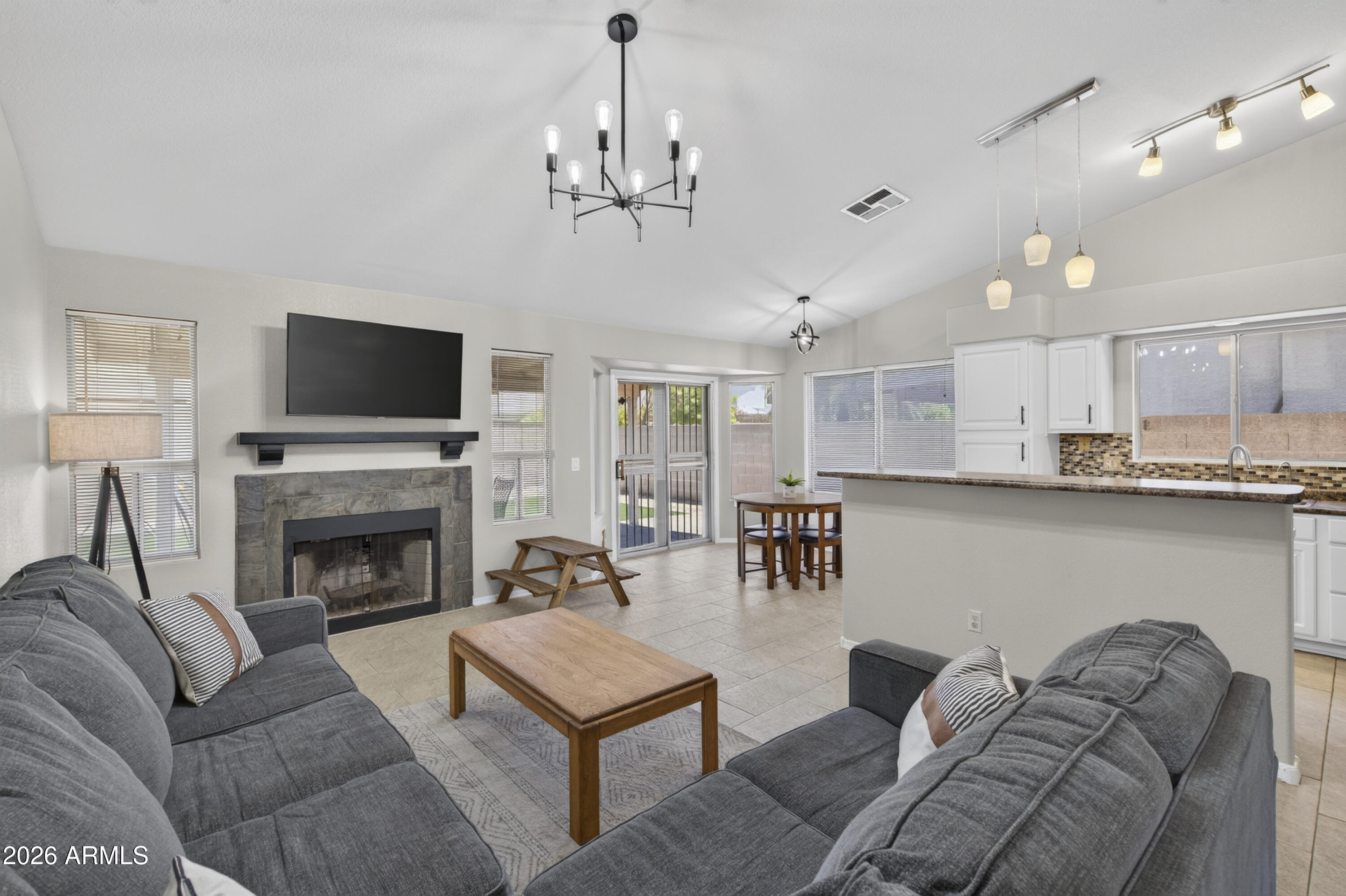 UPLAND HILLS - Residential
