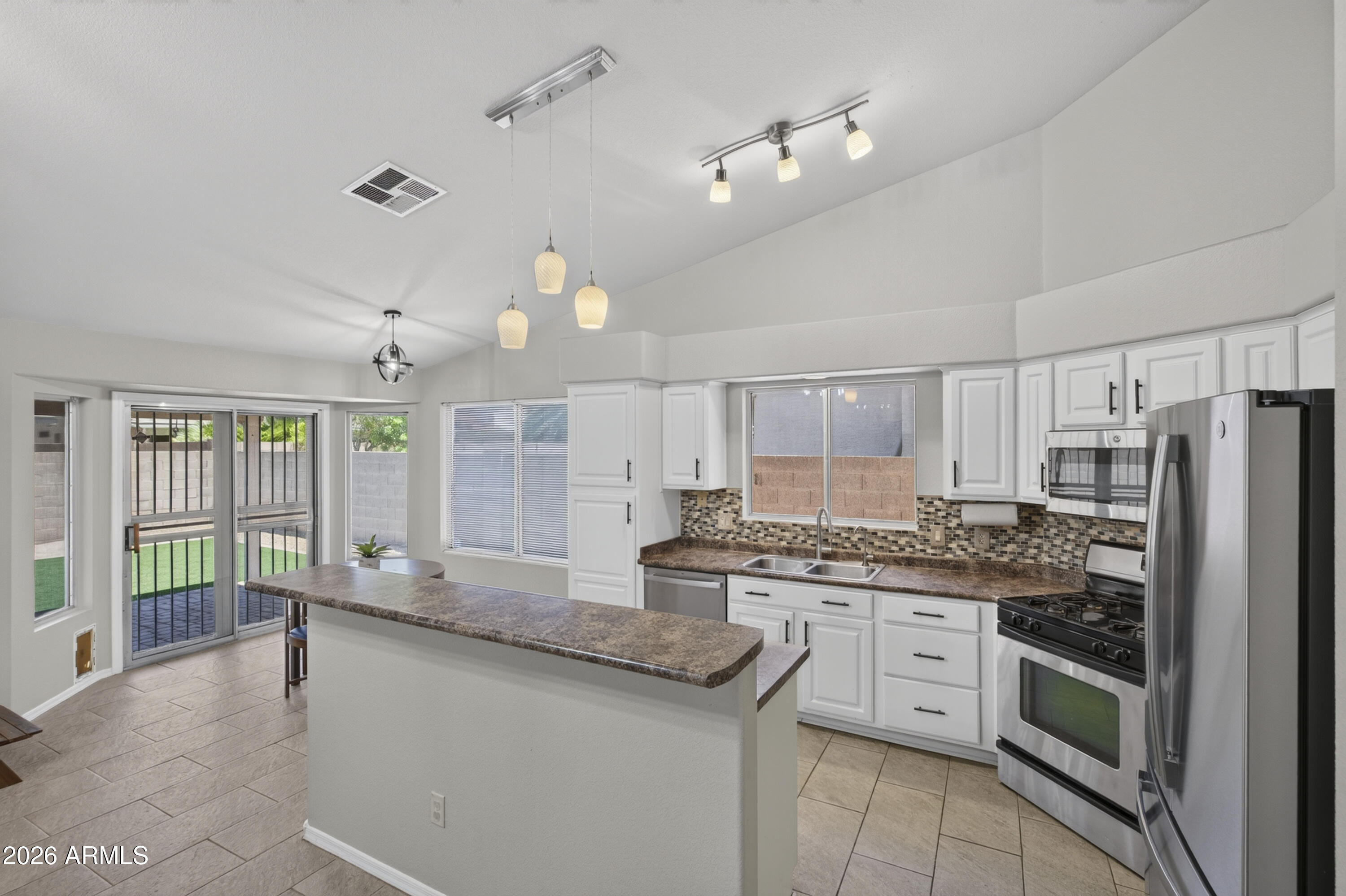 UPLAND HILLS - Residential