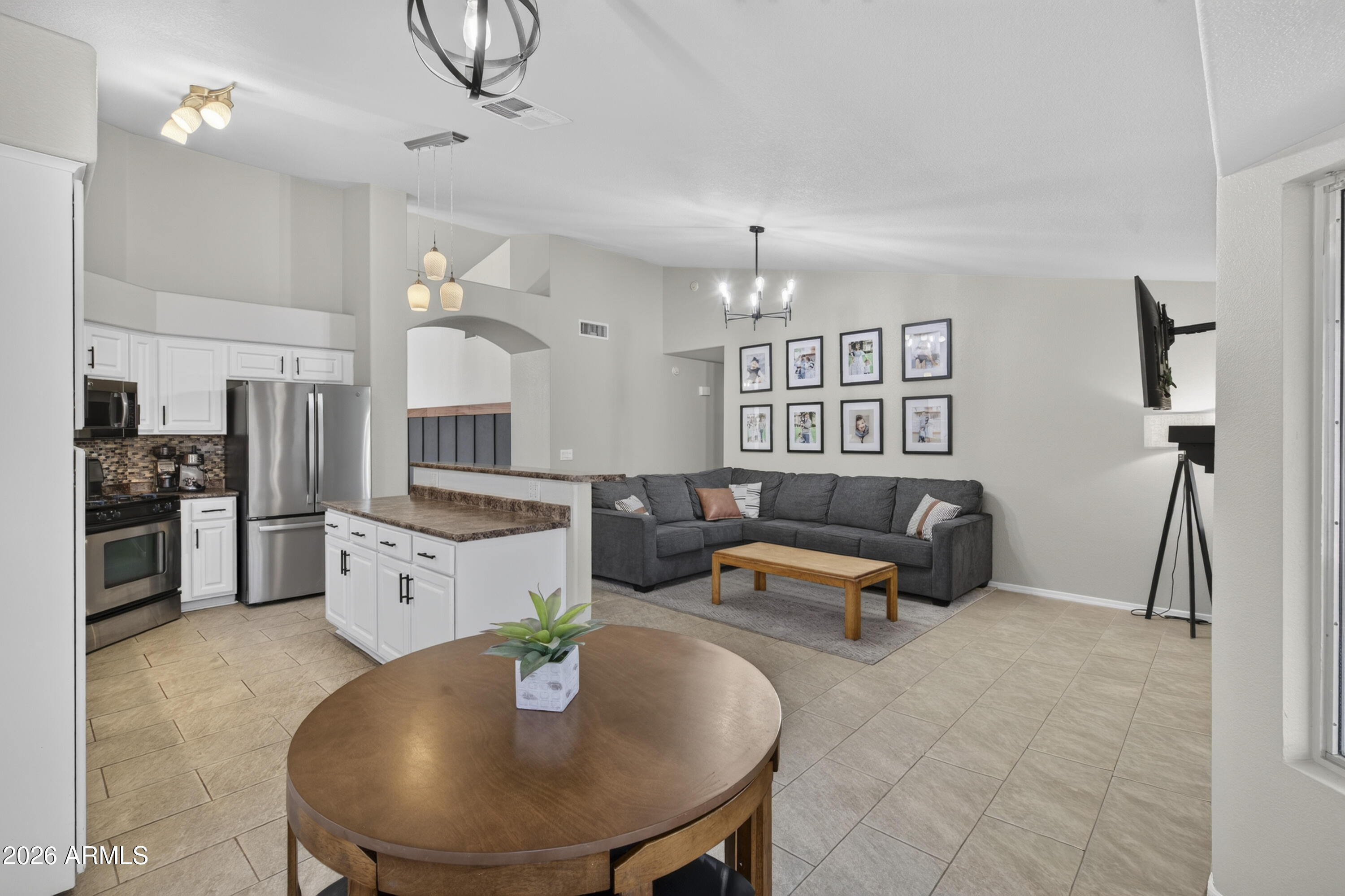 UPLAND HILLS - Residential