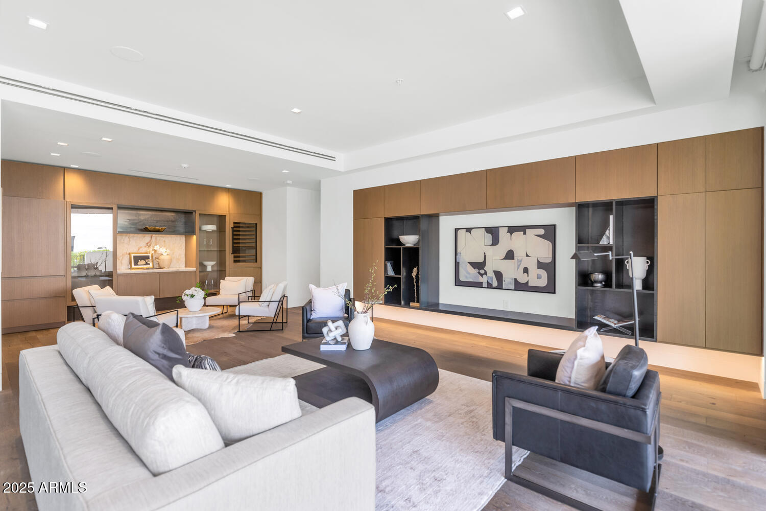 7000 EAST LINCOLN VILLAS CONDOMINIUM 1 - Residential