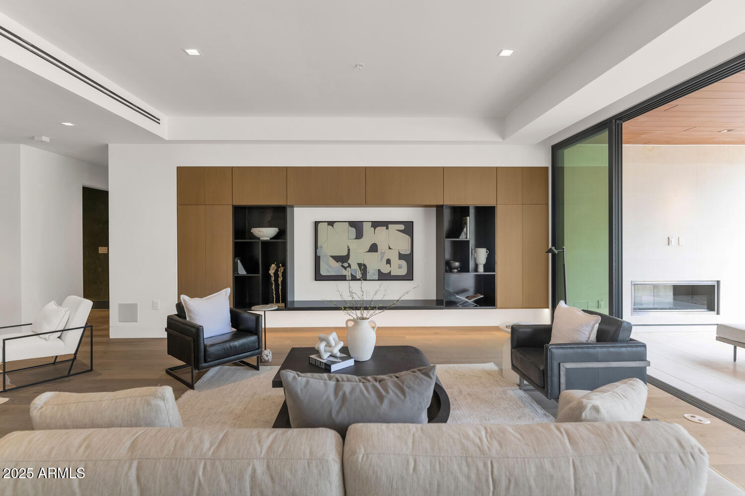 7000 EAST LINCOLN VILLAS CONDOMINIUM 1 - Residential