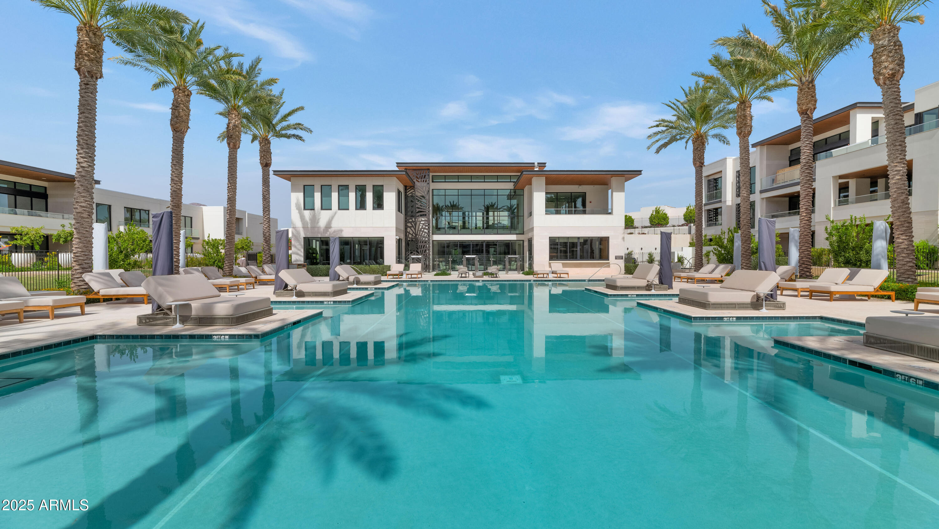 7000 EAST LINCOLN VILLAS CONDOMINIUM 1 - Residential