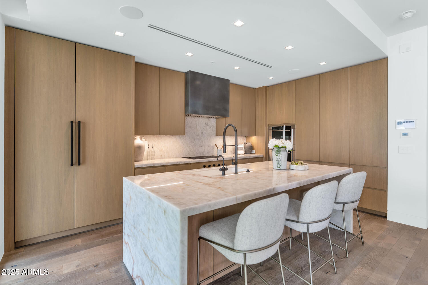 7000 EAST LINCOLN VILLAS CONDOMINIUM 1 - Residential