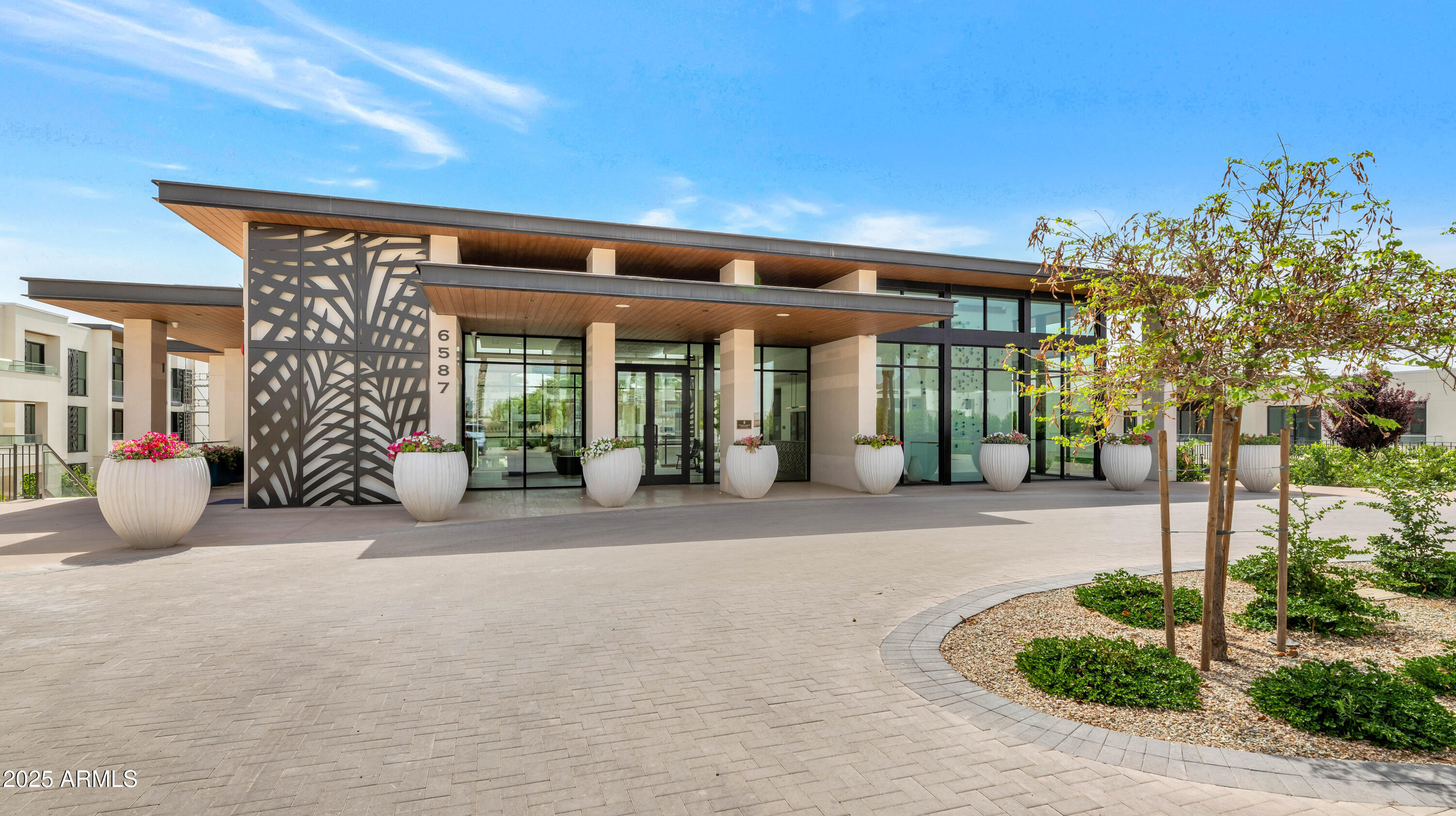 7000 EAST LINCOLN VILLAS CONDOMINIUM 1 - Residential