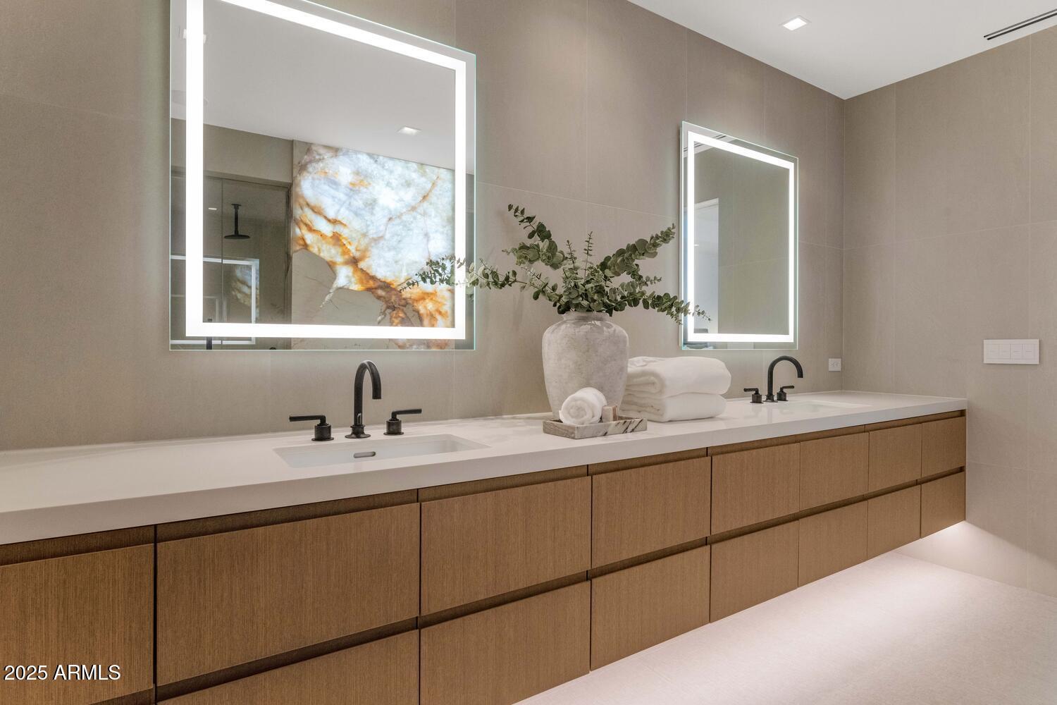 7000 EAST LINCOLN VILLAS CONDOMINIUM 1 - Residential