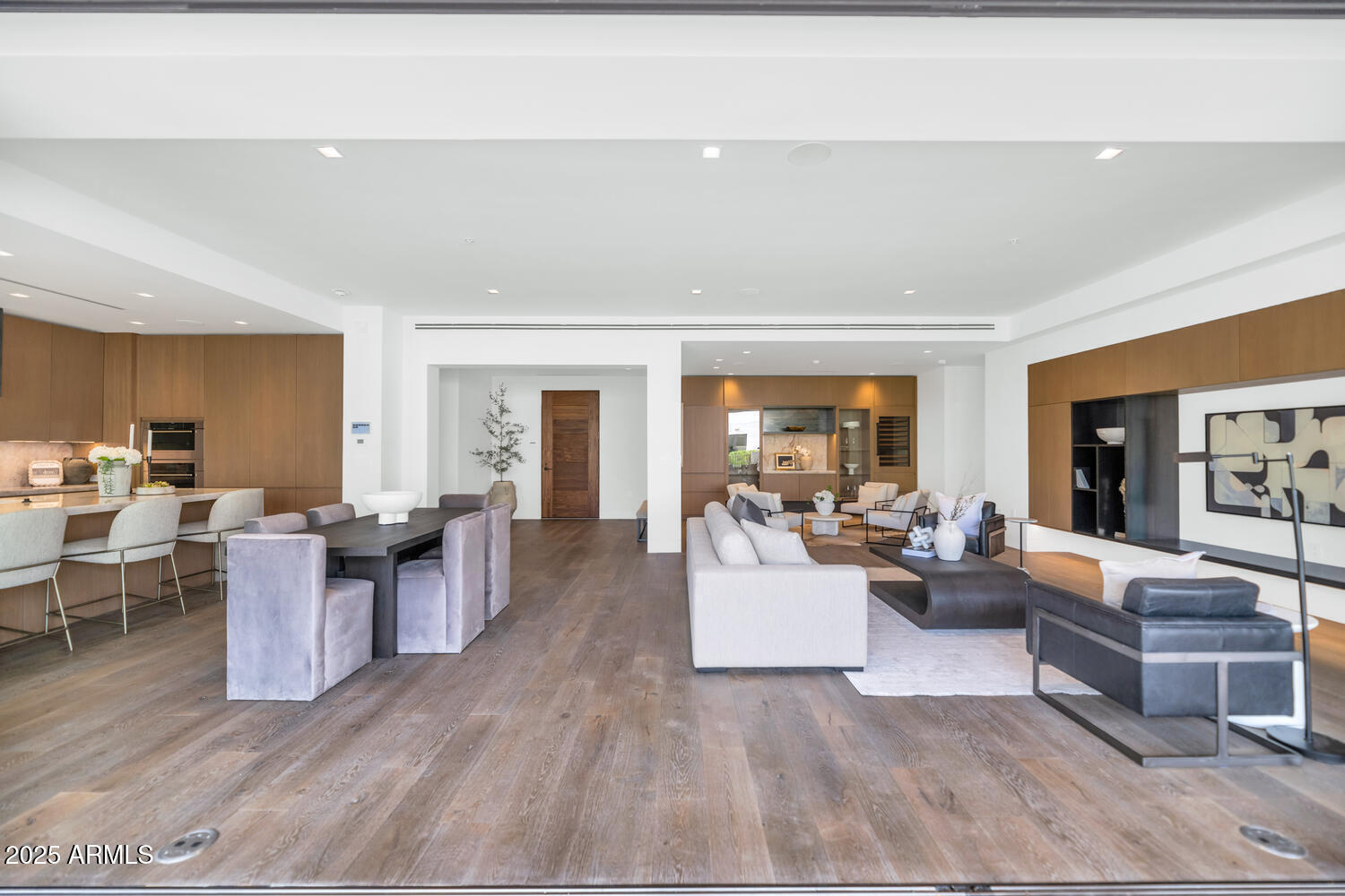 7000 EAST LINCOLN VILLAS CONDOMINIUM 1 - Residential