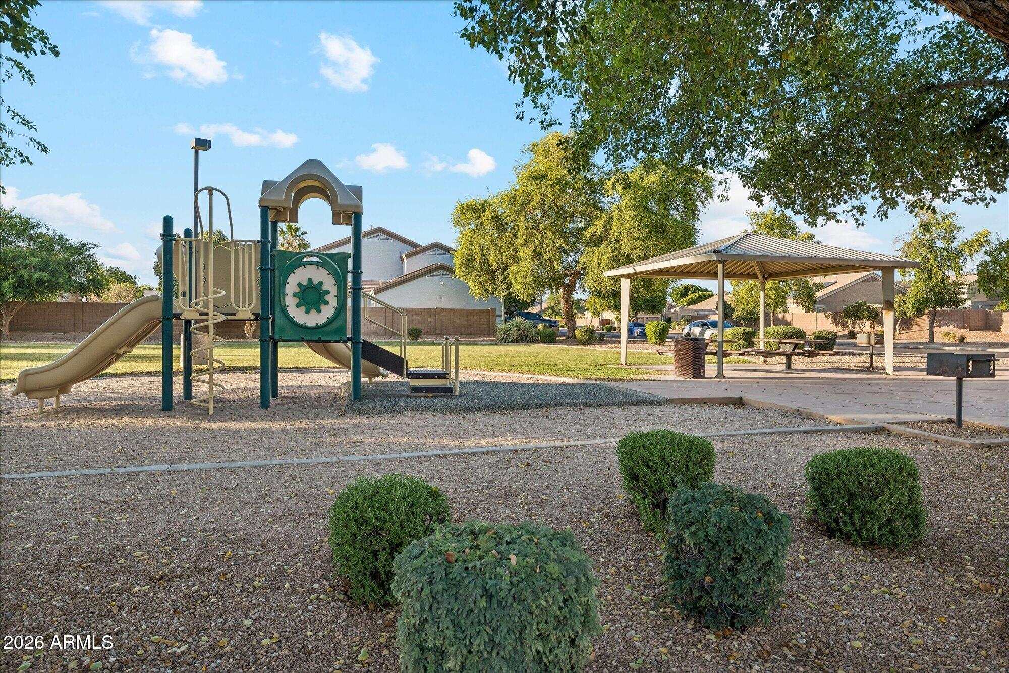 CRISMON CREEK UNIT 2 - Residential
