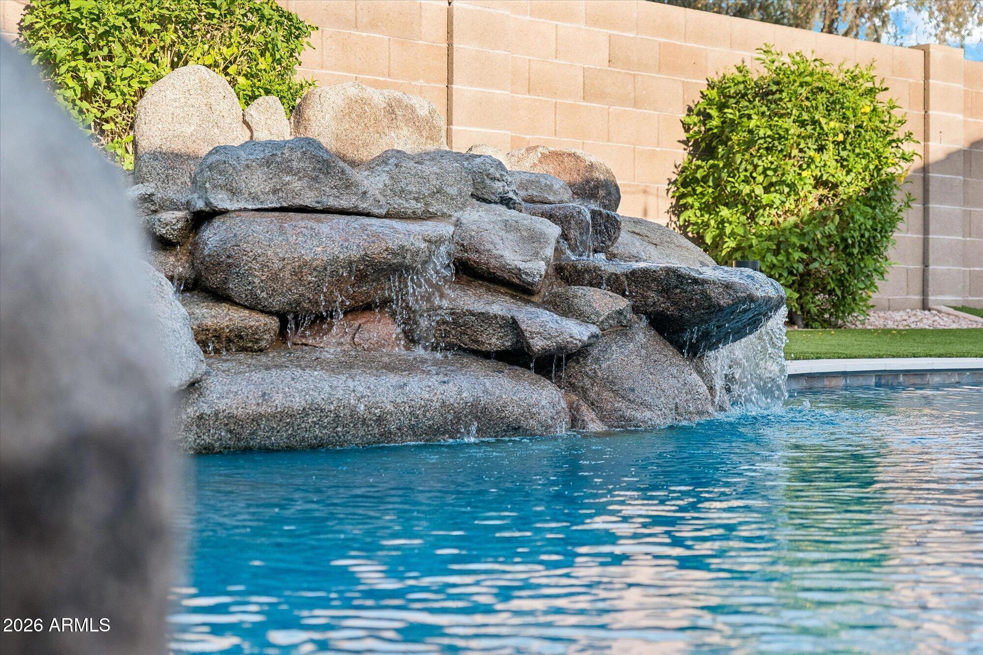 CRISMON CREEK UNIT 2 - Residential