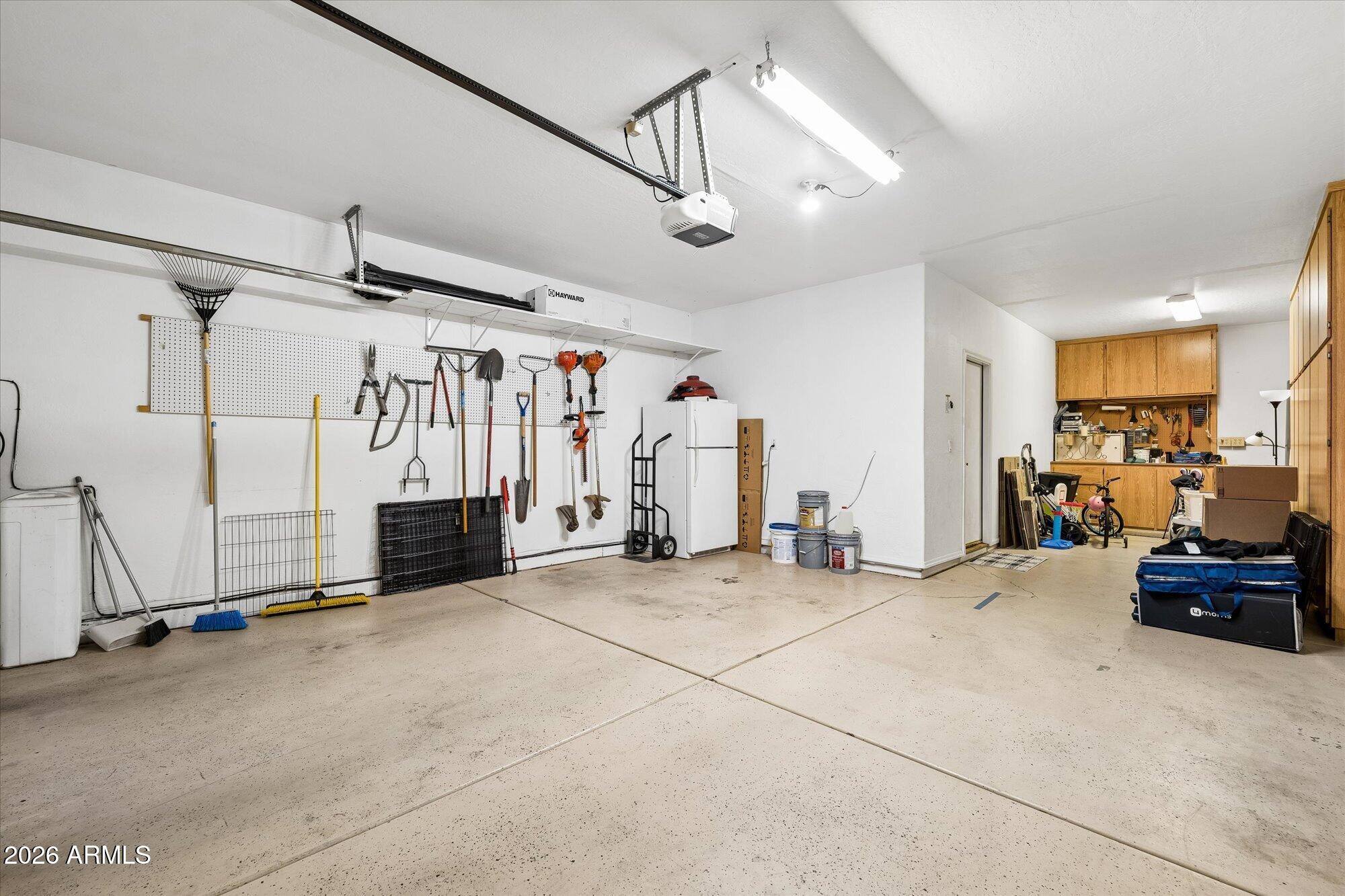 CRISMON CREEK UNIT 2 - Residential