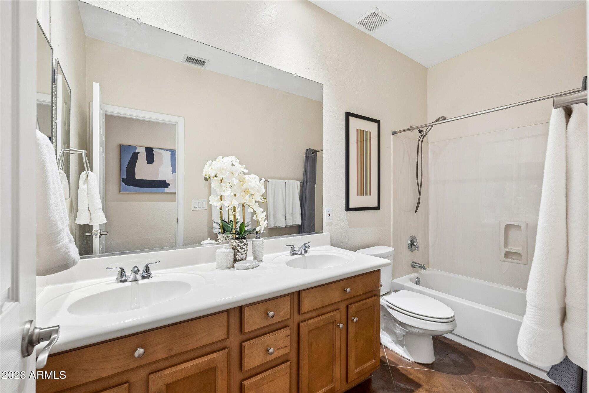 CRISMON CREEK UNIT 2 - Residential