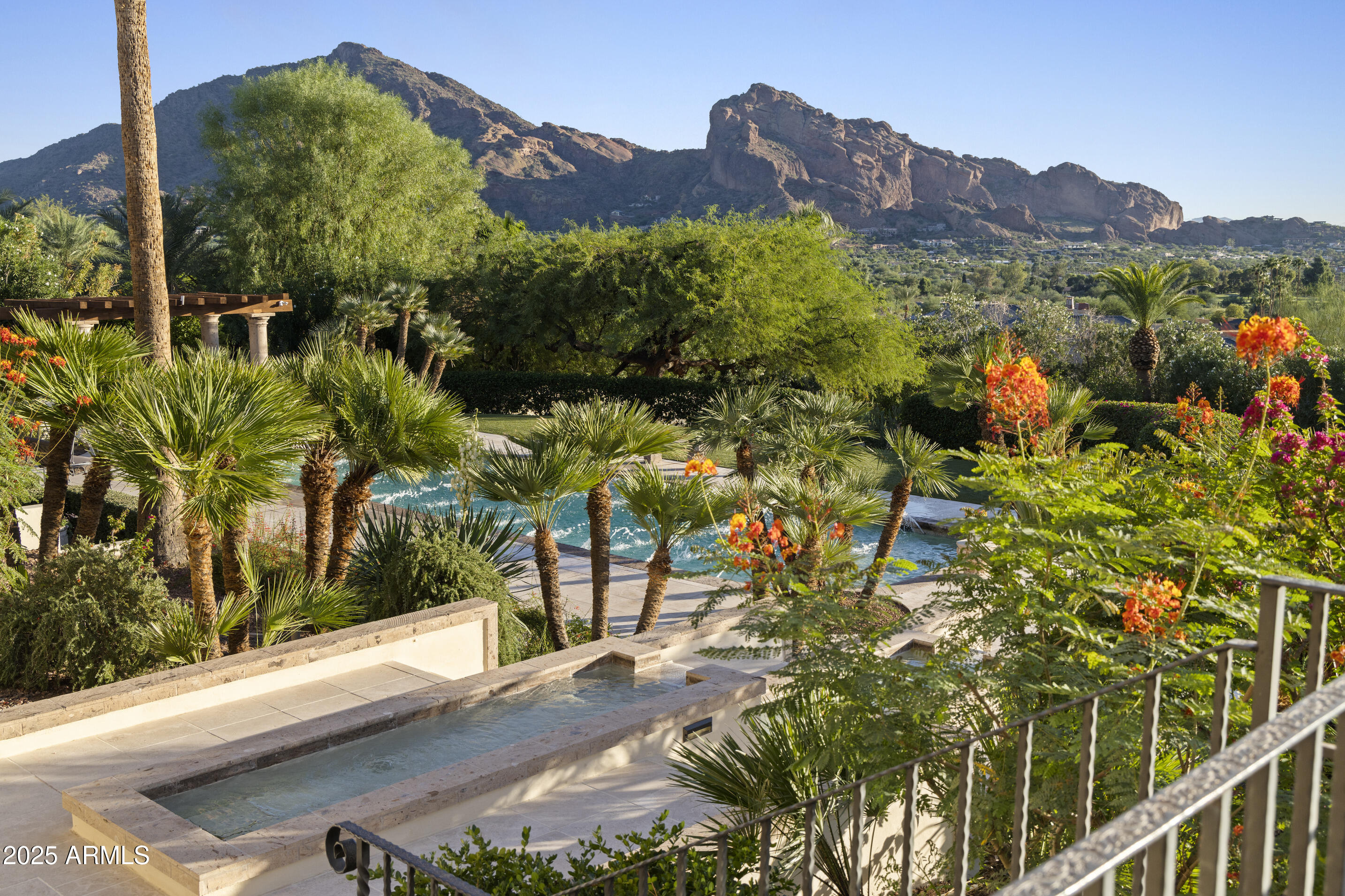 PARADISE VALLEY ESTATES - Residential