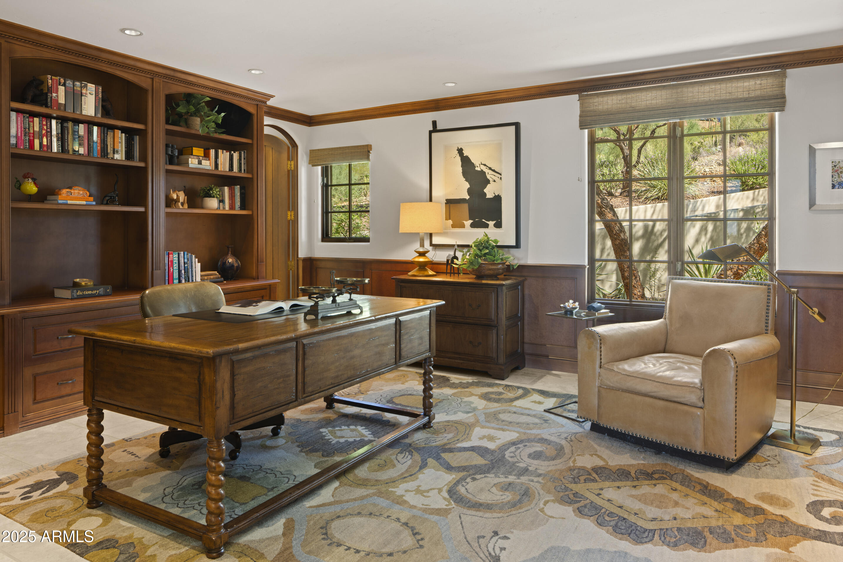 PARADISE VALLEY ESTATES - Residential