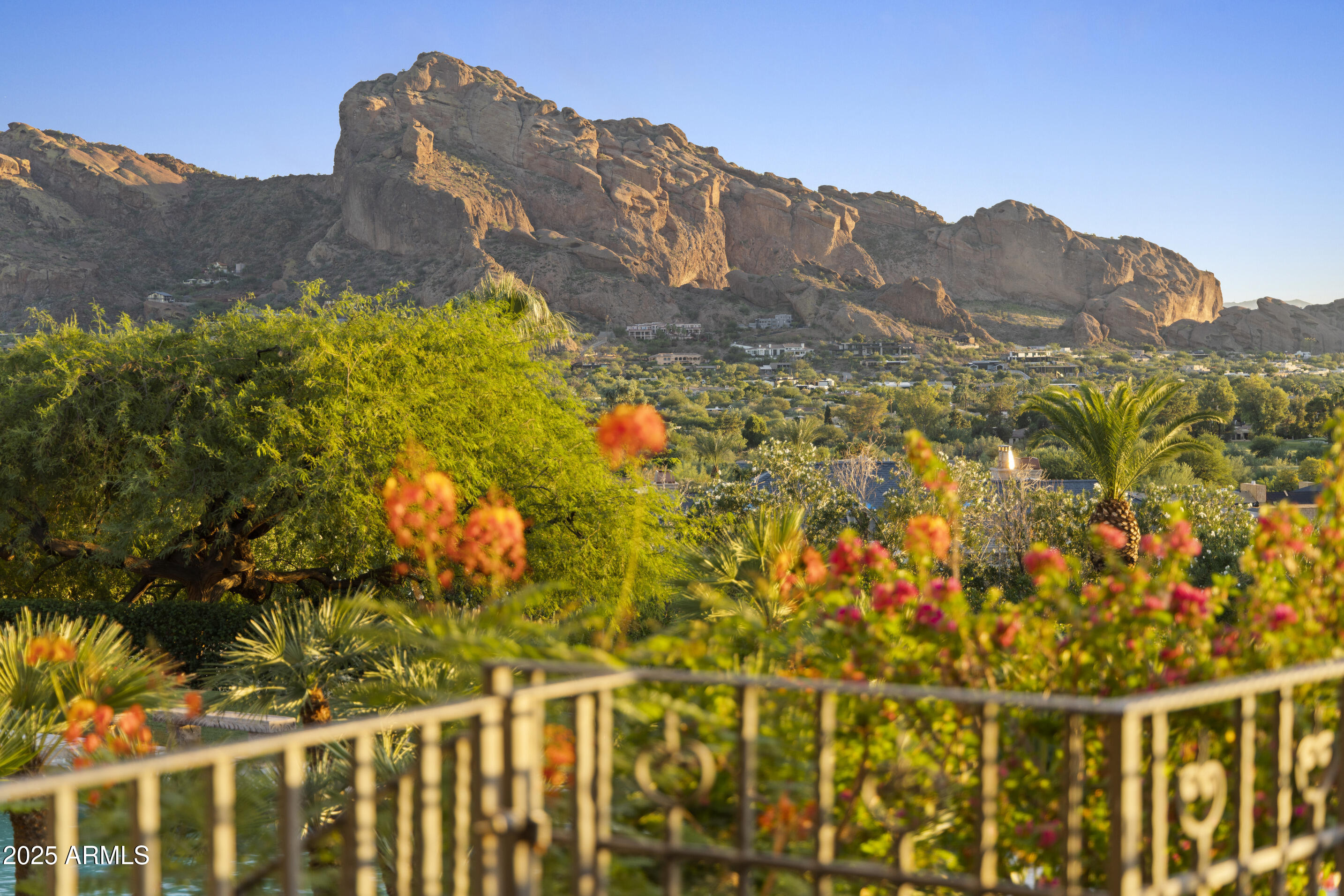 PARADISE VALLEY ESTATES - Residential
