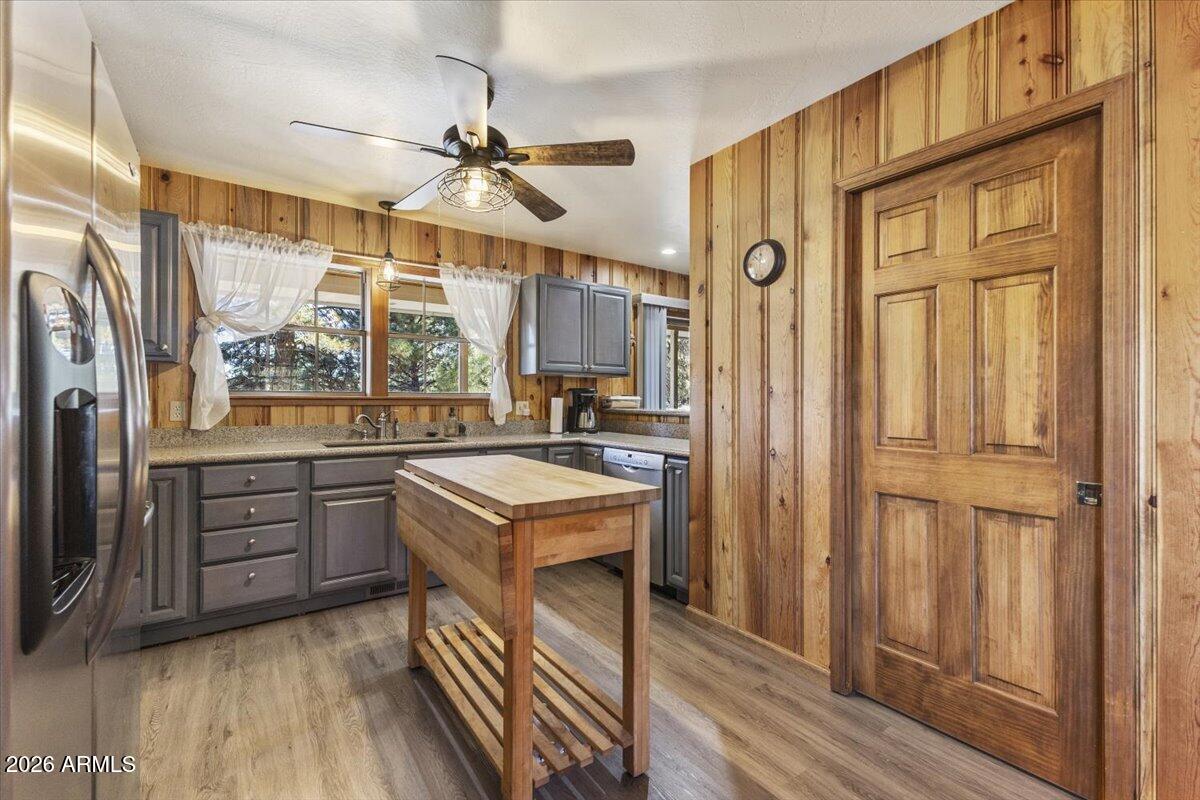 ALPINE VILLAGE EAST - Residential
