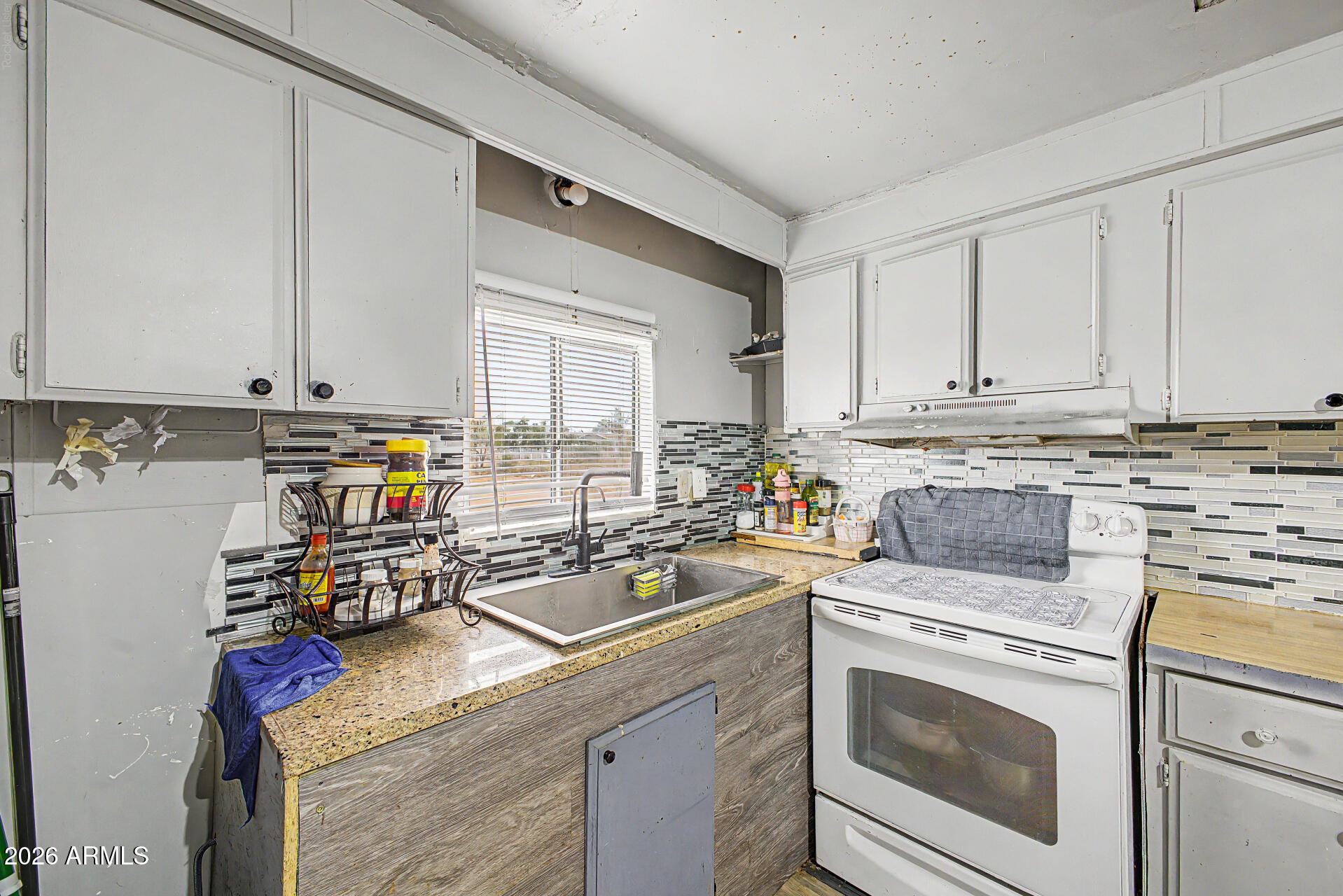 CHAPARRAL RANCHEROS UNIT 2 LOTS 224 THRU 345 REPLA - Residential