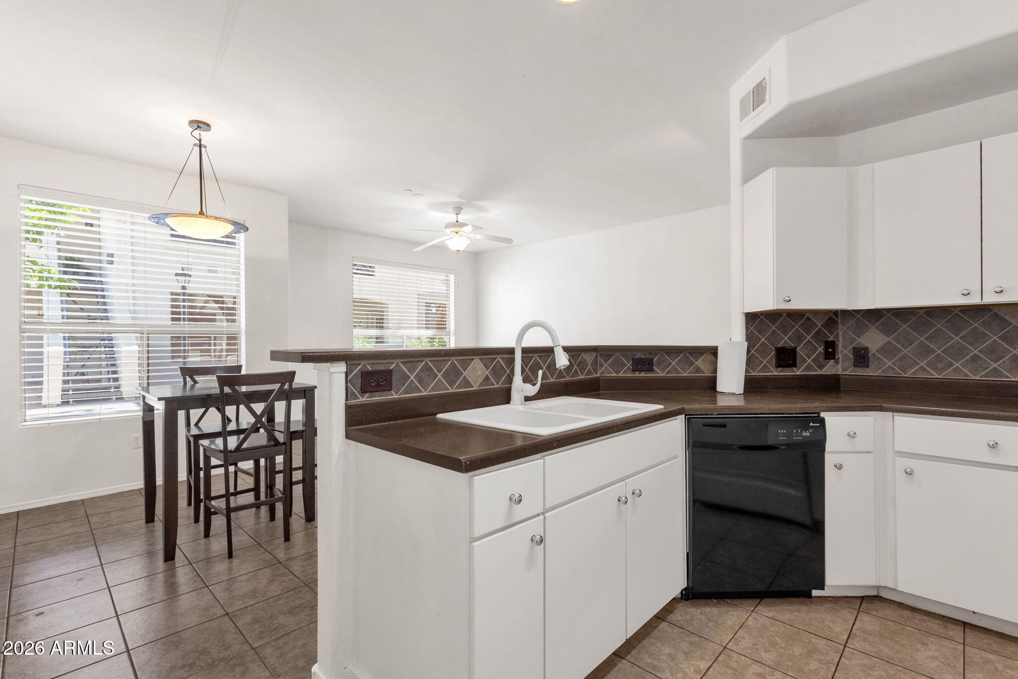 MIRA VISTA CONDOMINIUMS - Residential
