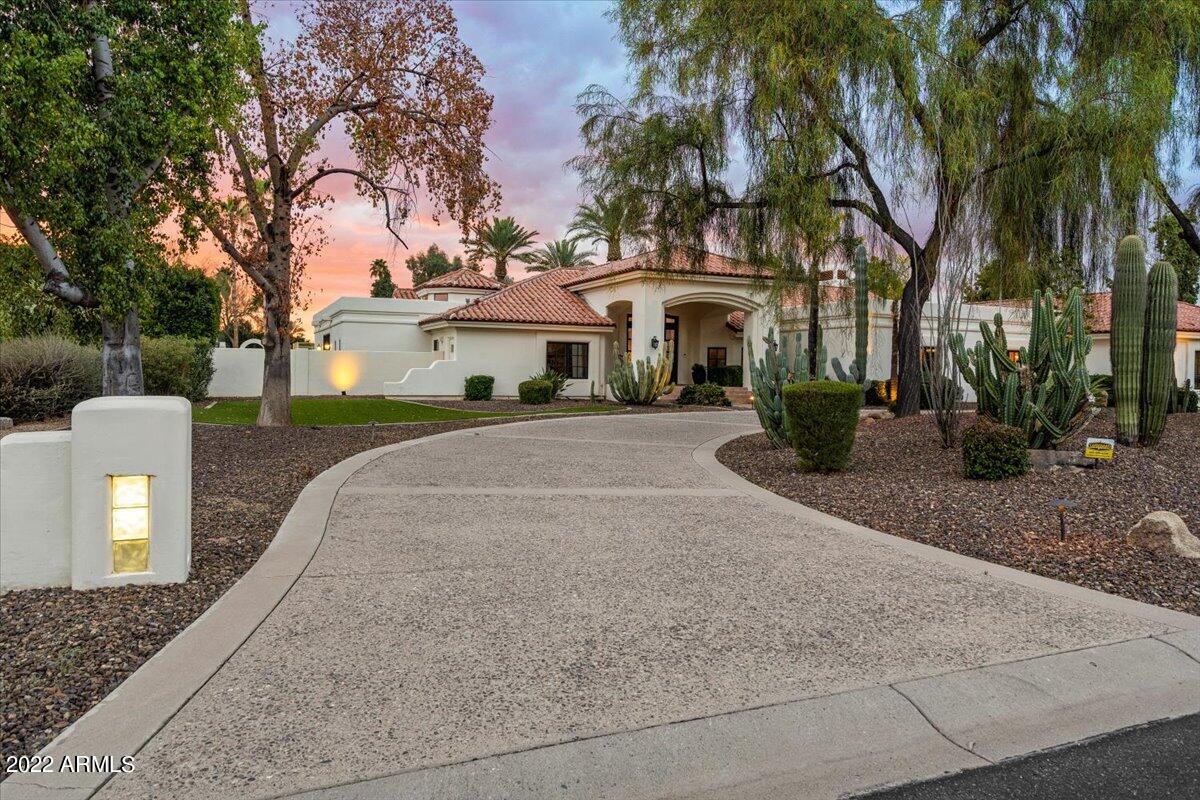 Elegancia Lot 1-8 - Residential