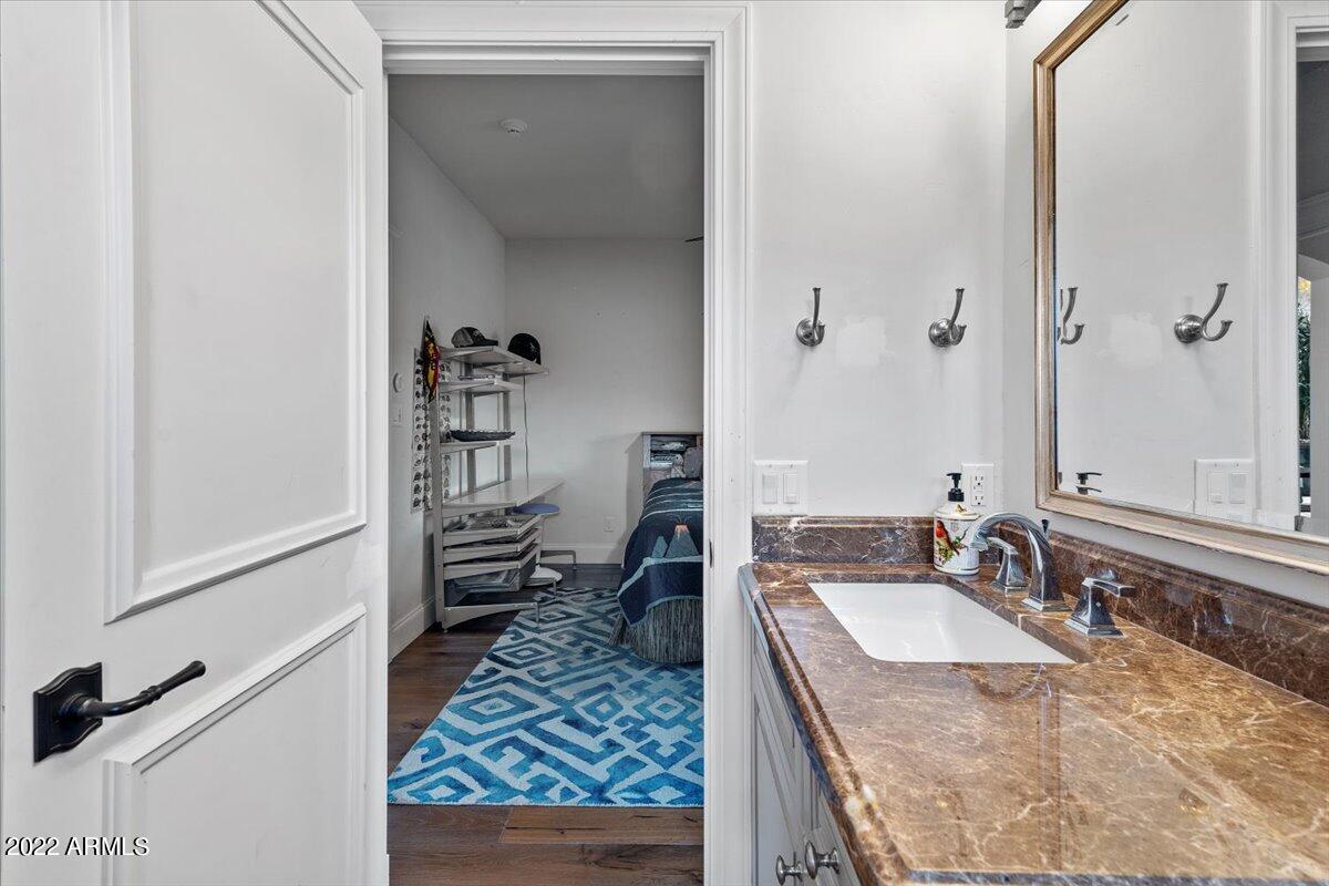Elegancia Lot 1-8 - Residential