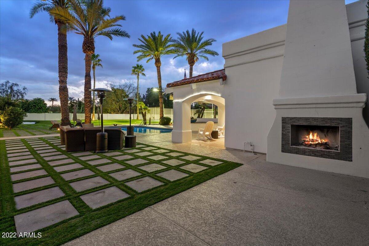 Elegancia Lot 1-8 - Residential