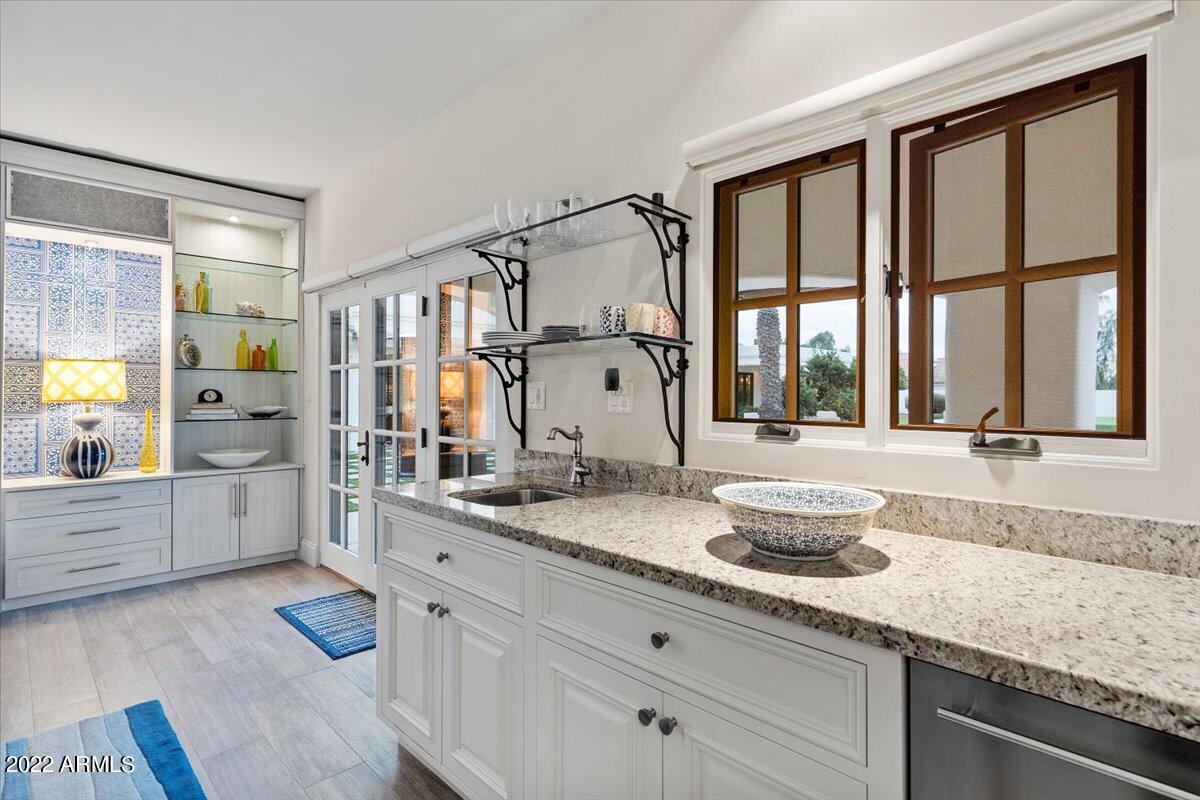 Elegancia Lot 1-8 - Residential
