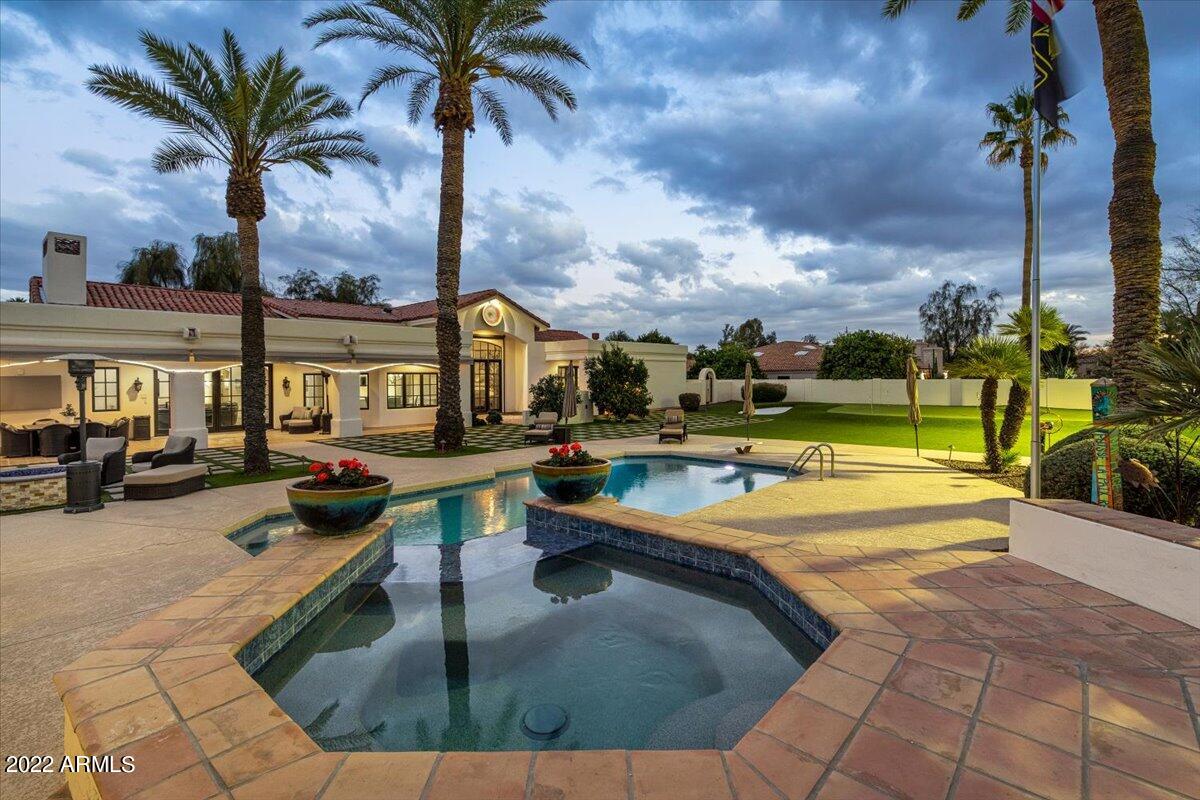 Elegancia Lot 1-8 - Residential