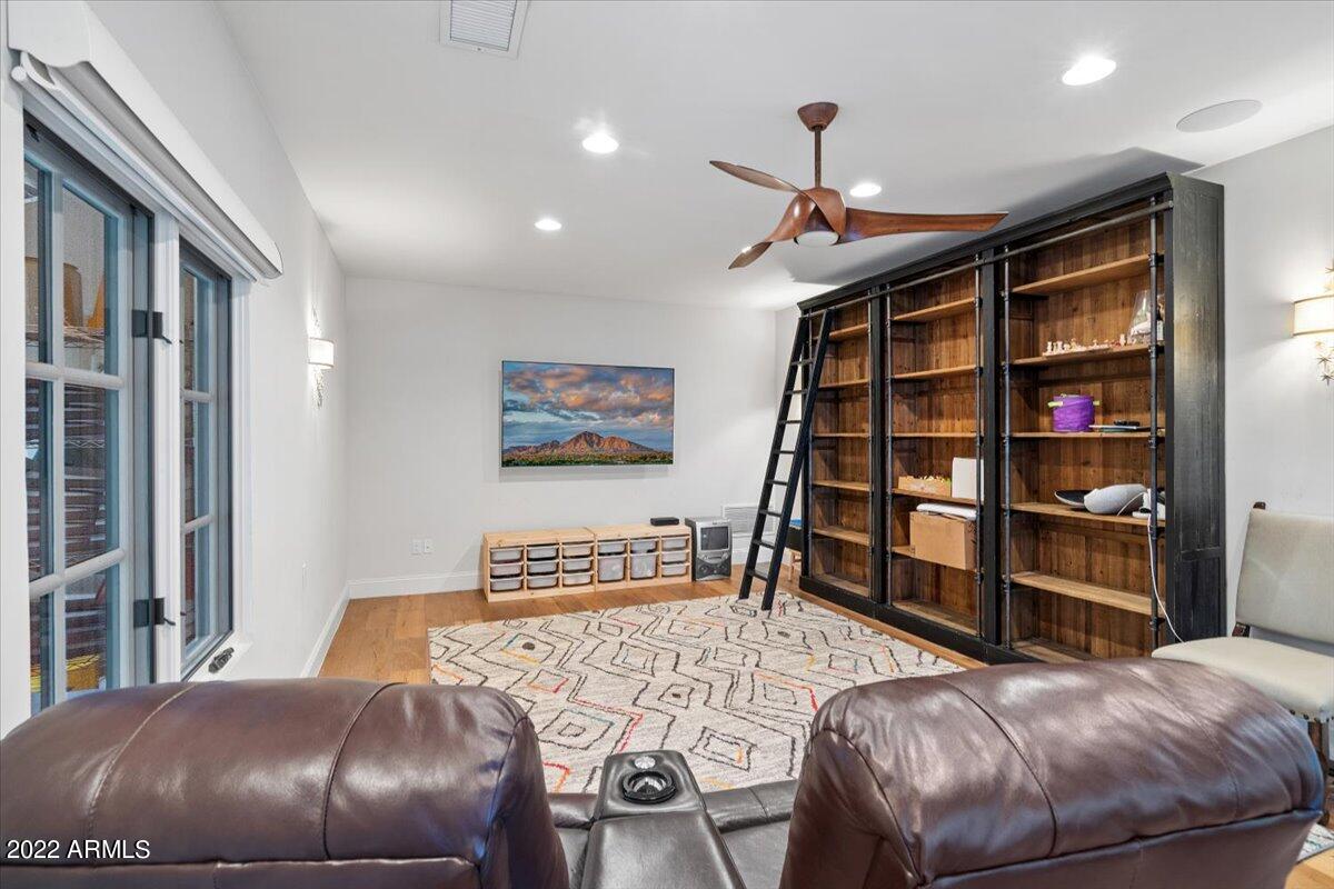 Elegancia Lot 1-8 - Residential