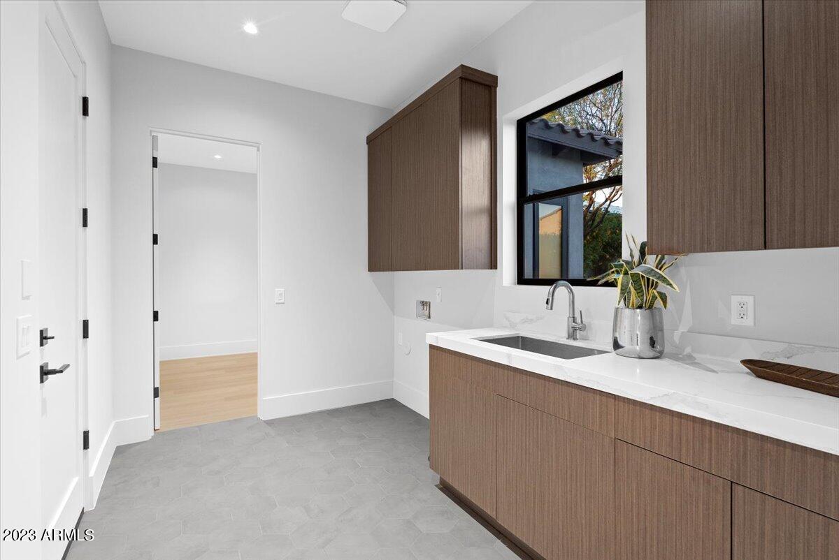 WINDGATE RANCH - Residential