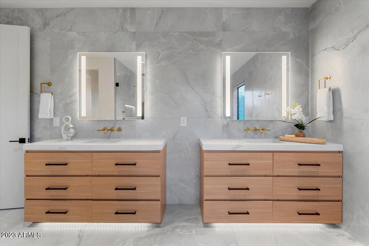 WINDGATE RANCH - Residential