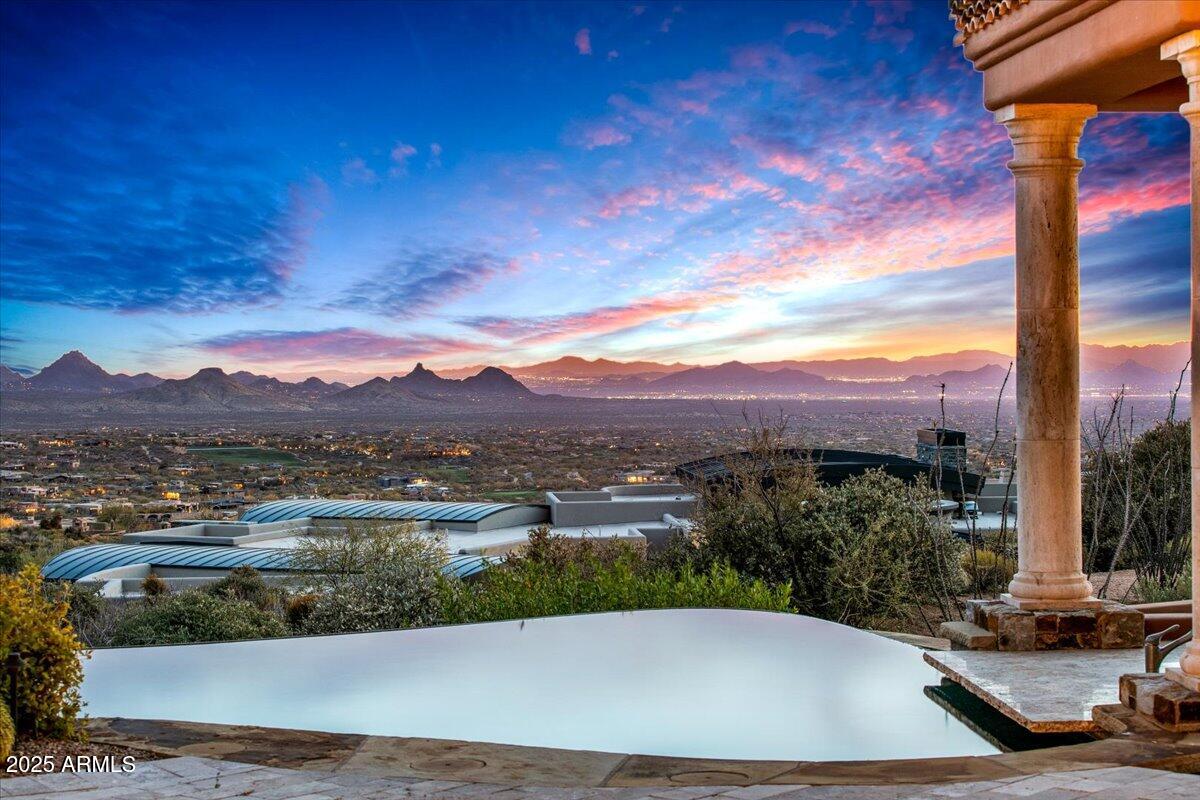 DESERT MOUNTAIN - Residential