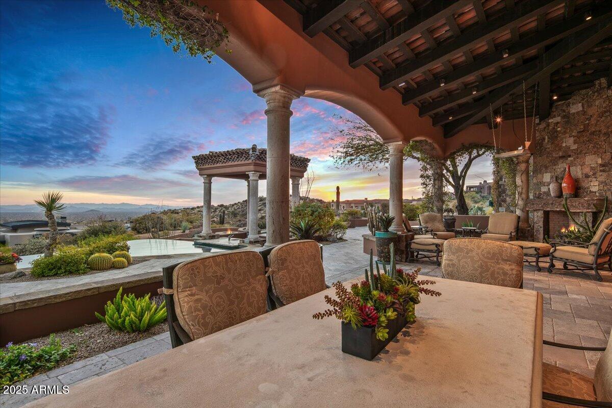 DESERT MOUNTAIN - Residential