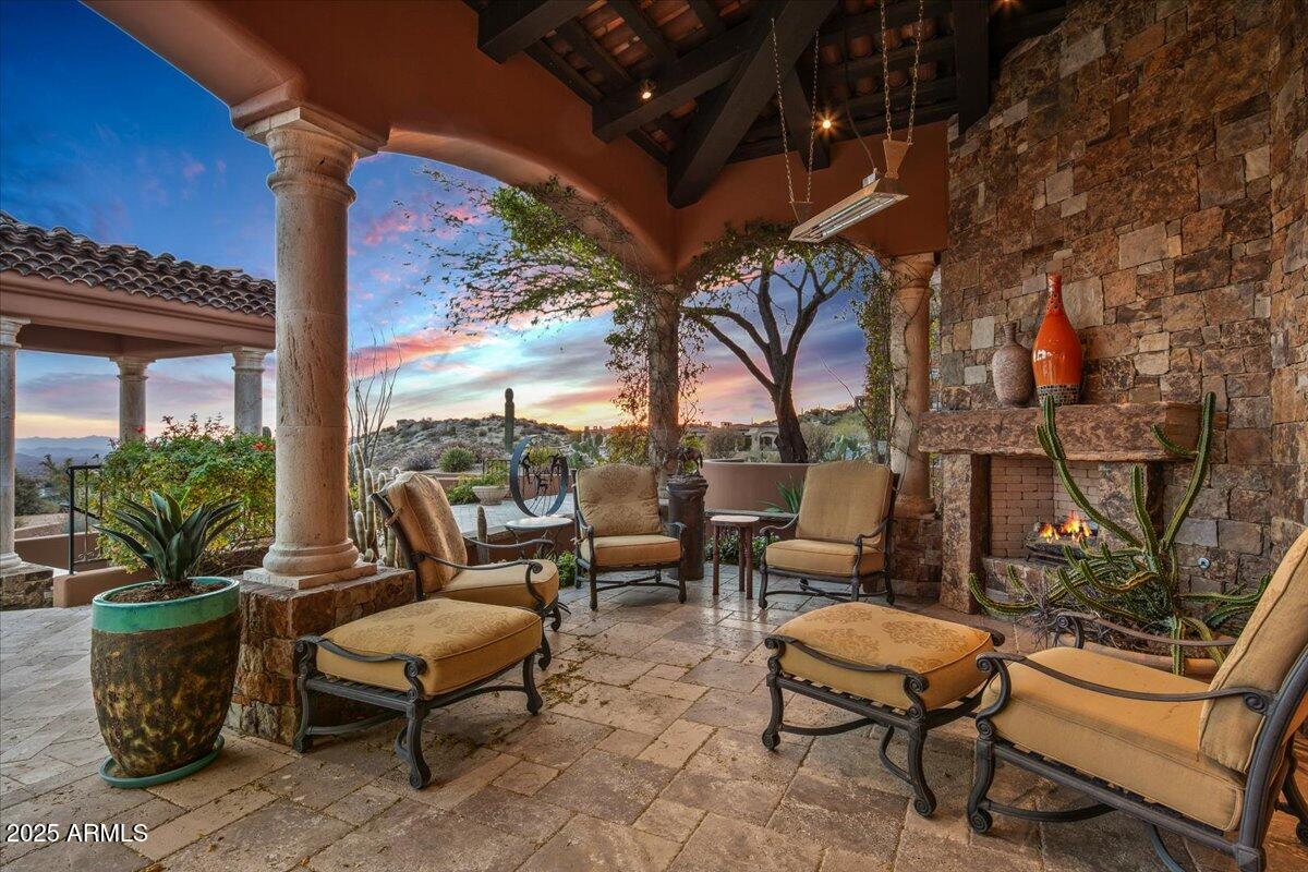 DESERT MOUNTAIN - Residential