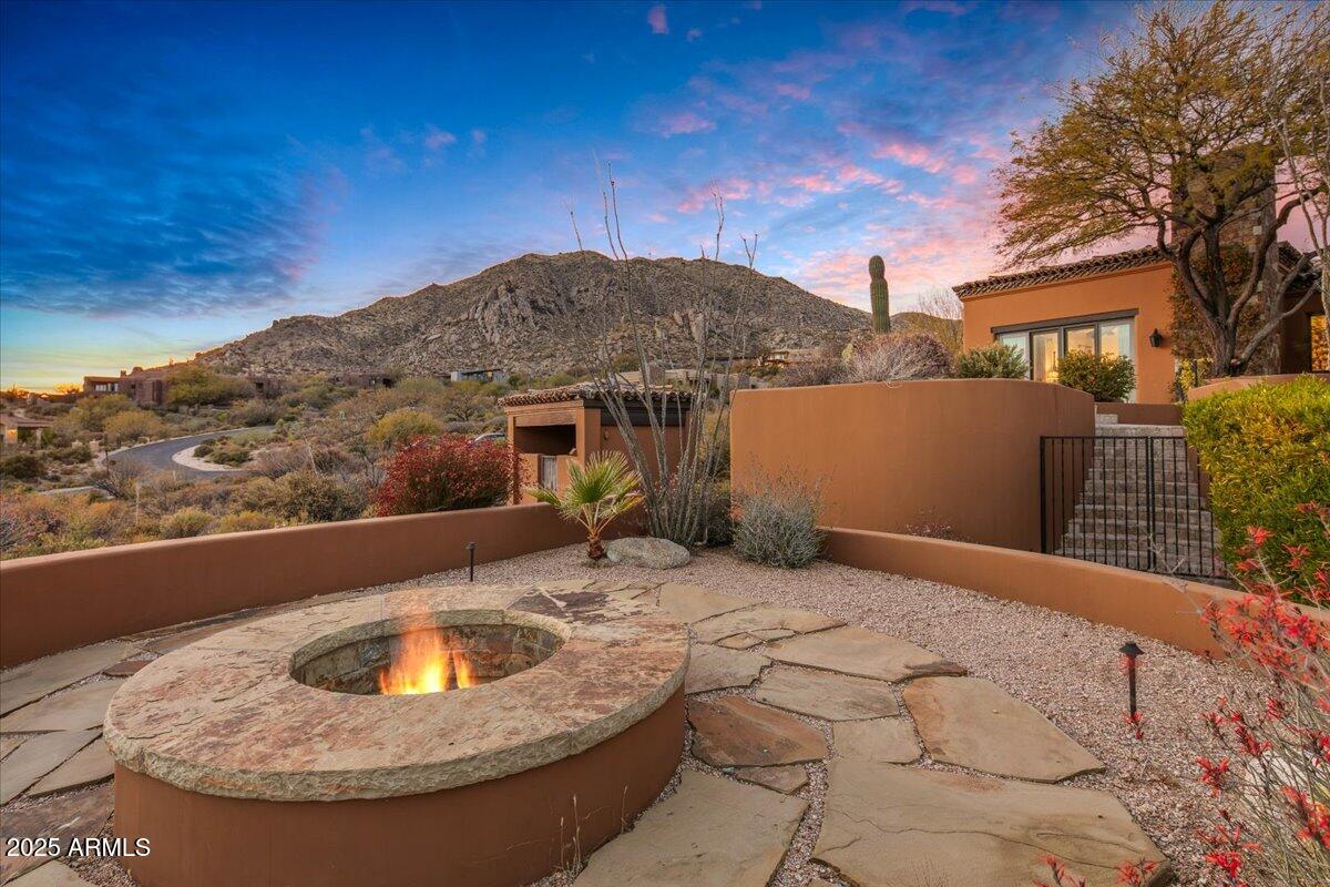 DESERT MOUNTAIN - Residential