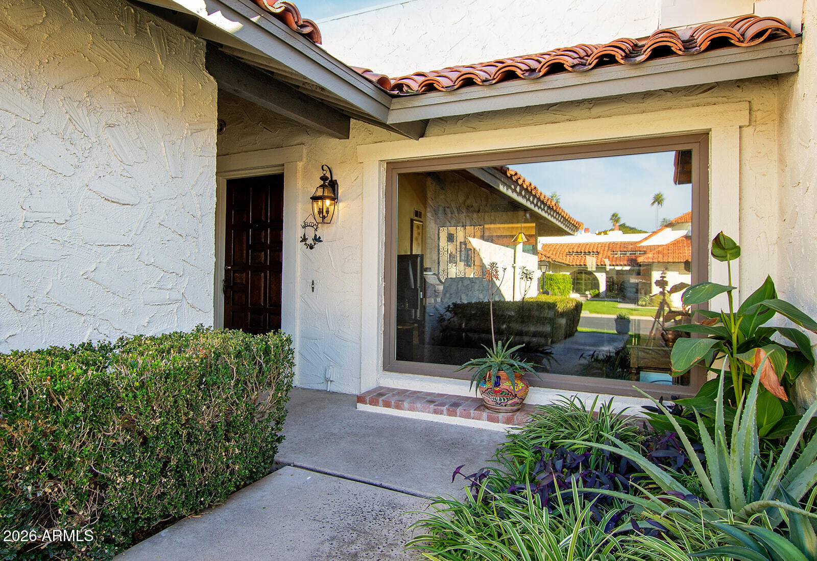 Villa Del Oro - Residential