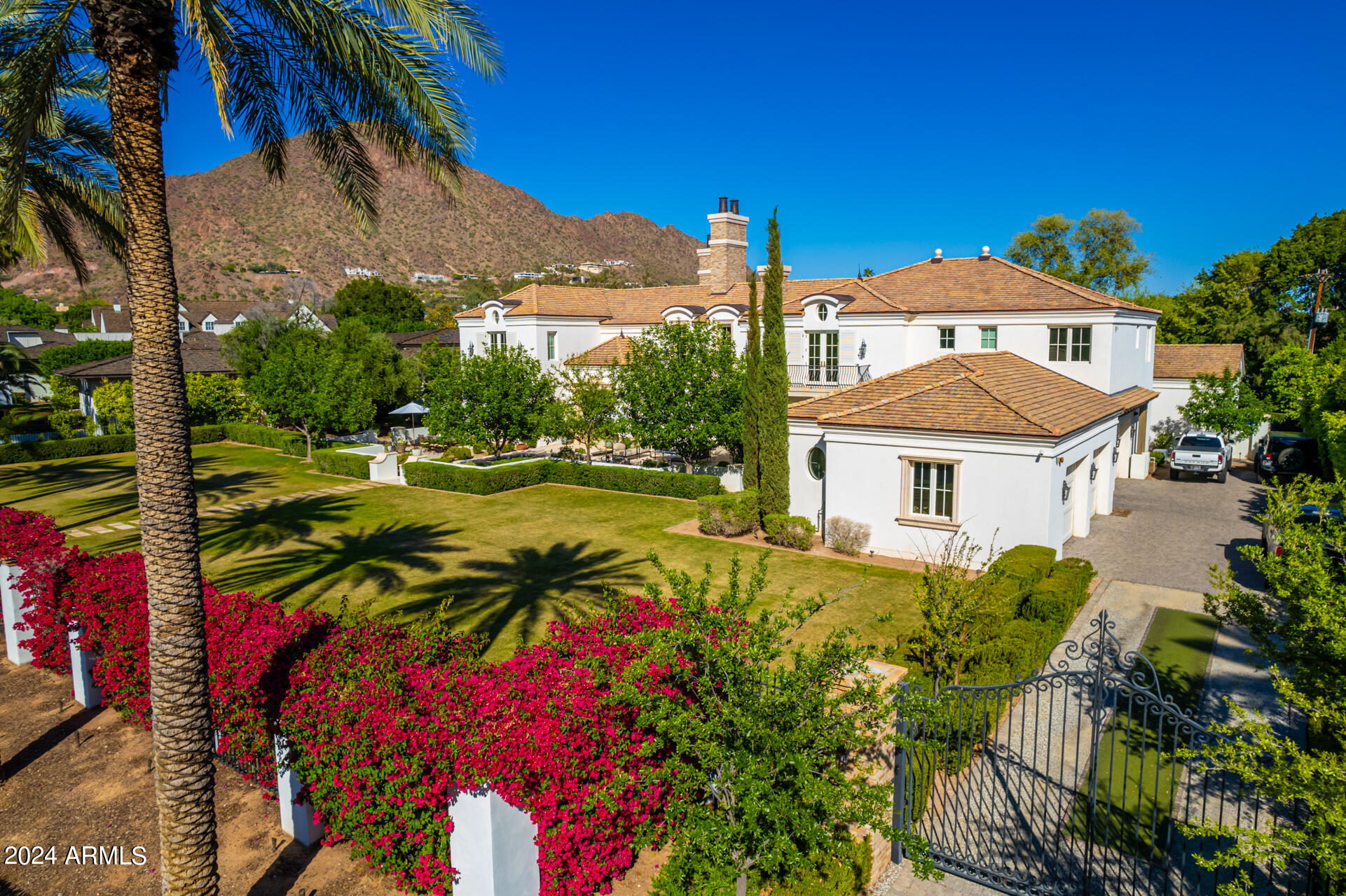 GREEN GATE - Residential