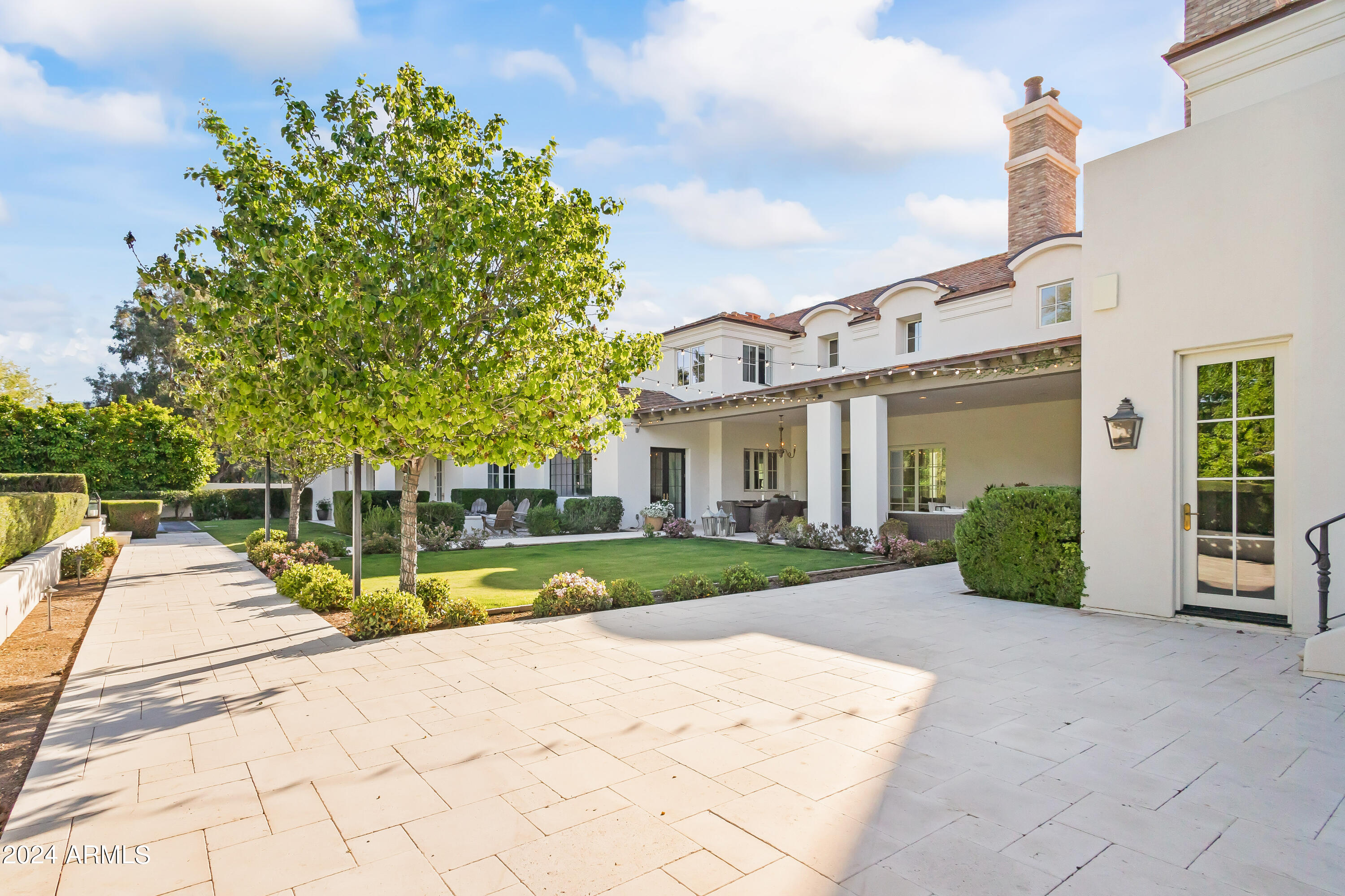 GREEN GATE - Residential