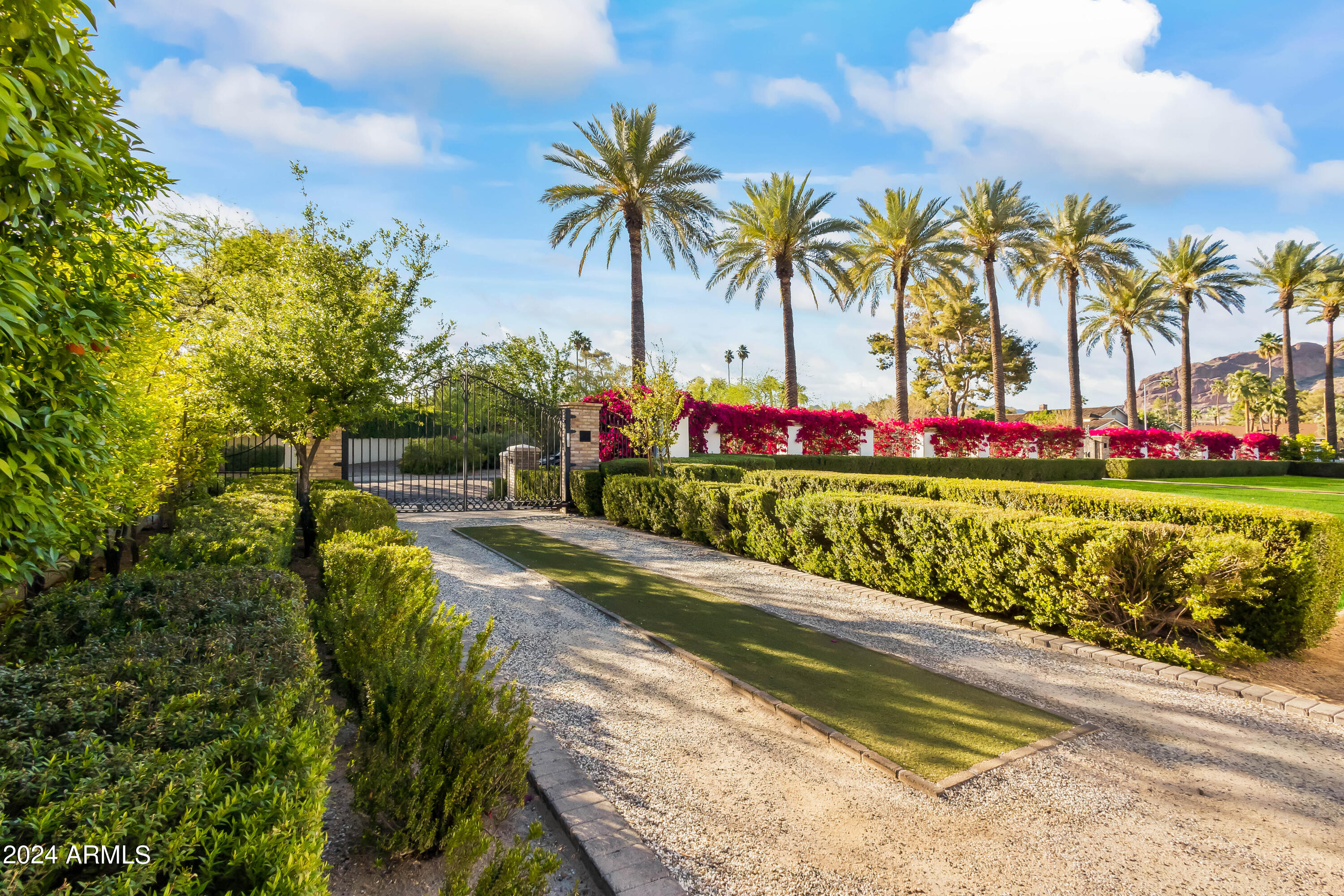 GREEN GATE - Residential